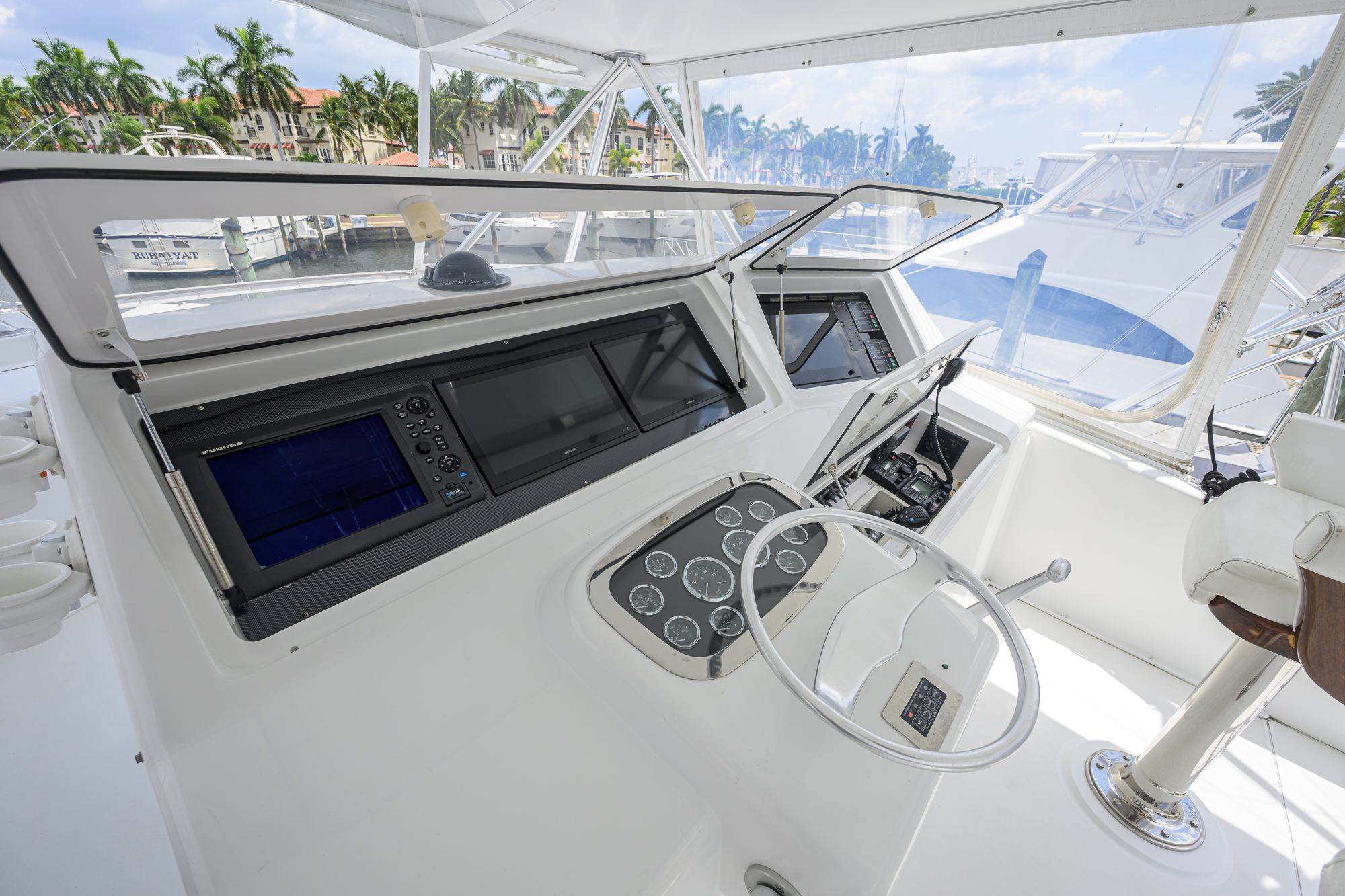 In 2 Deep yacht photo 22