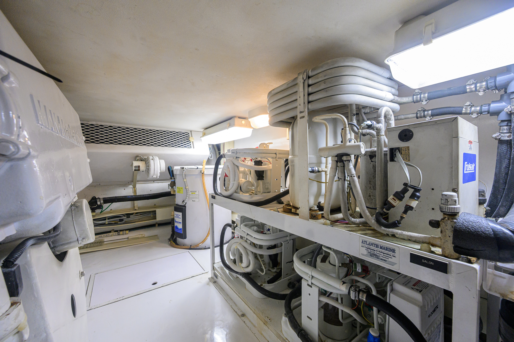 In 2 Deep yacht photo 48