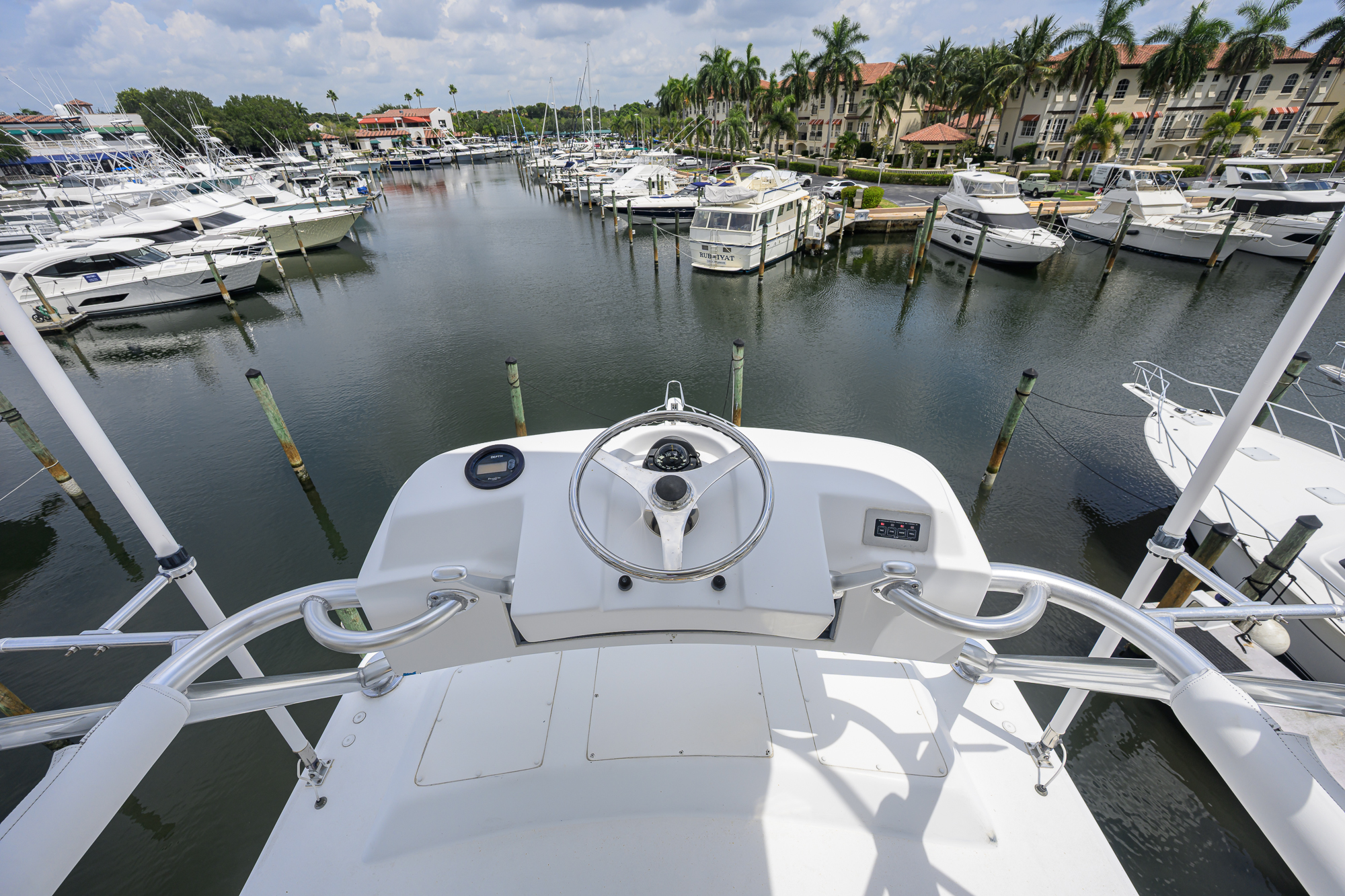 In 2 Deep yacht photo 16