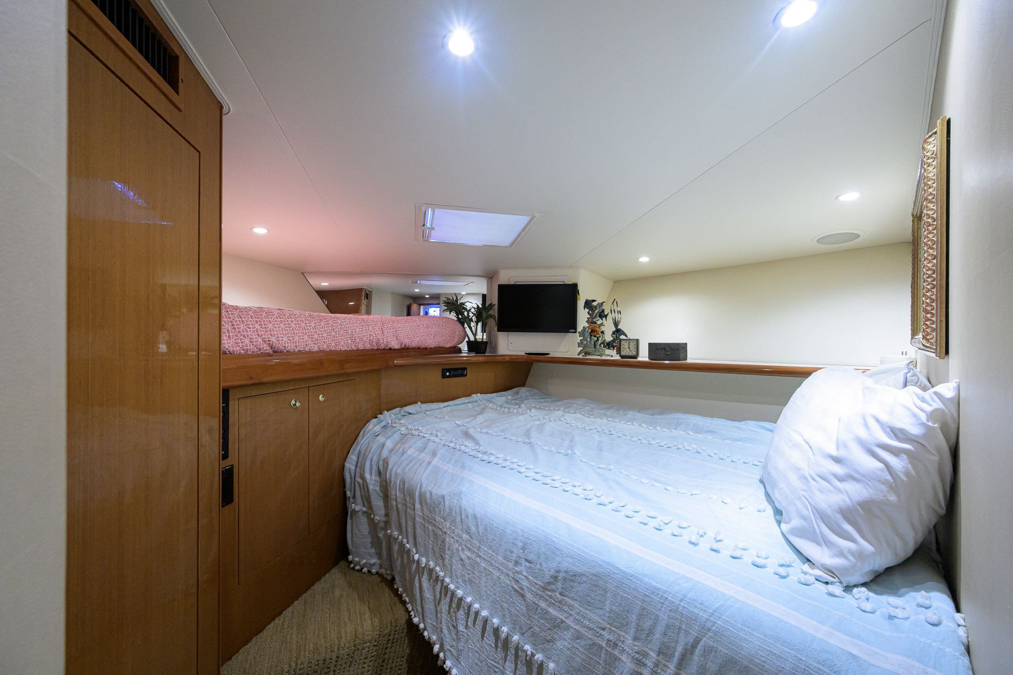 In 2 Deep yacht photo 73