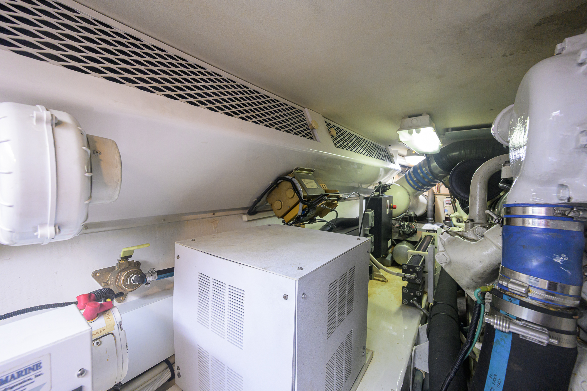 In 2 Deep yacht photo 46