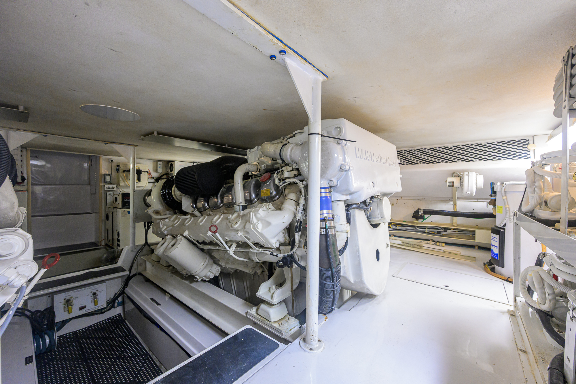 In 2 Deep yacht photo 47