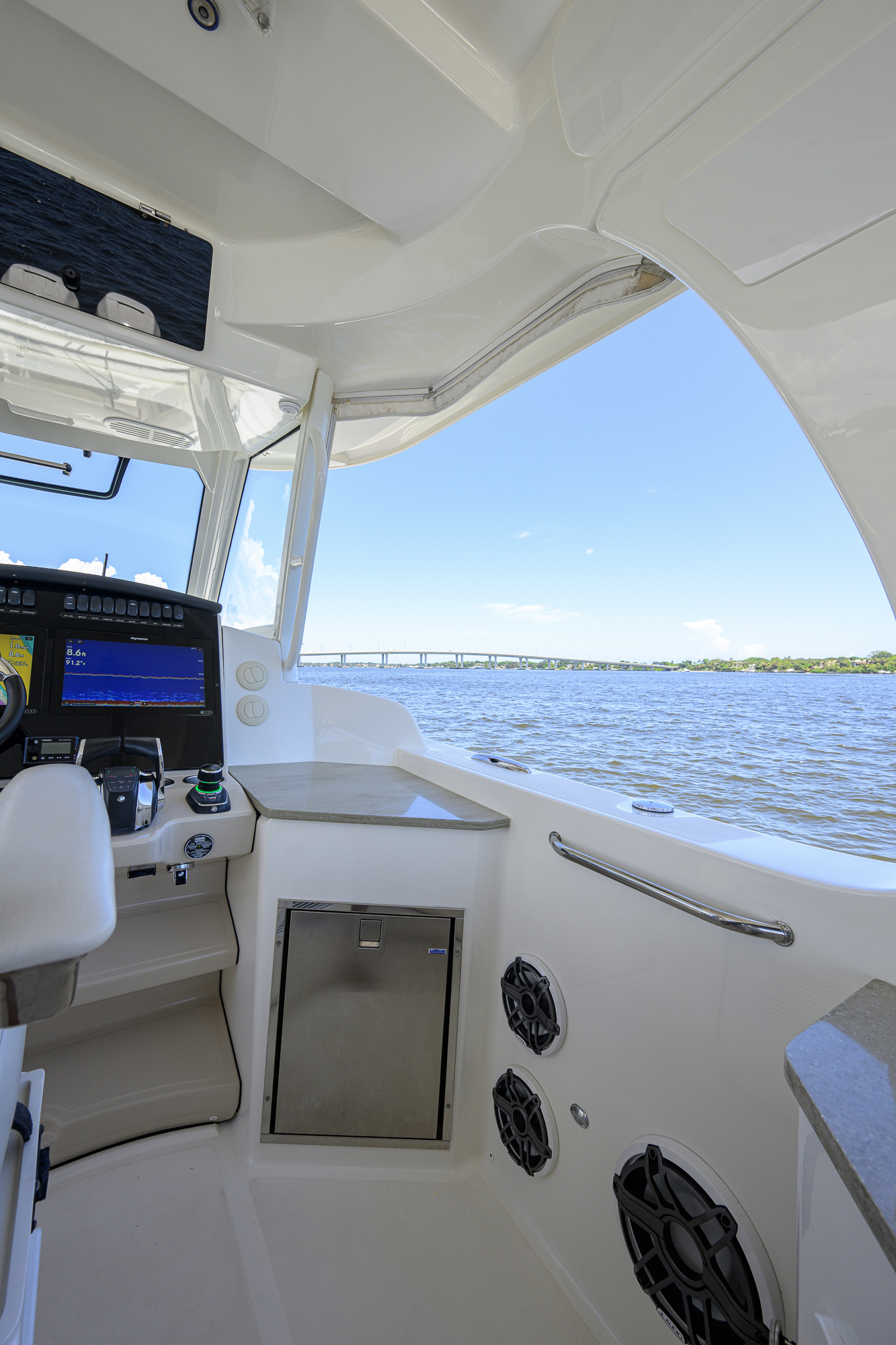 Derryn yacht photo 65