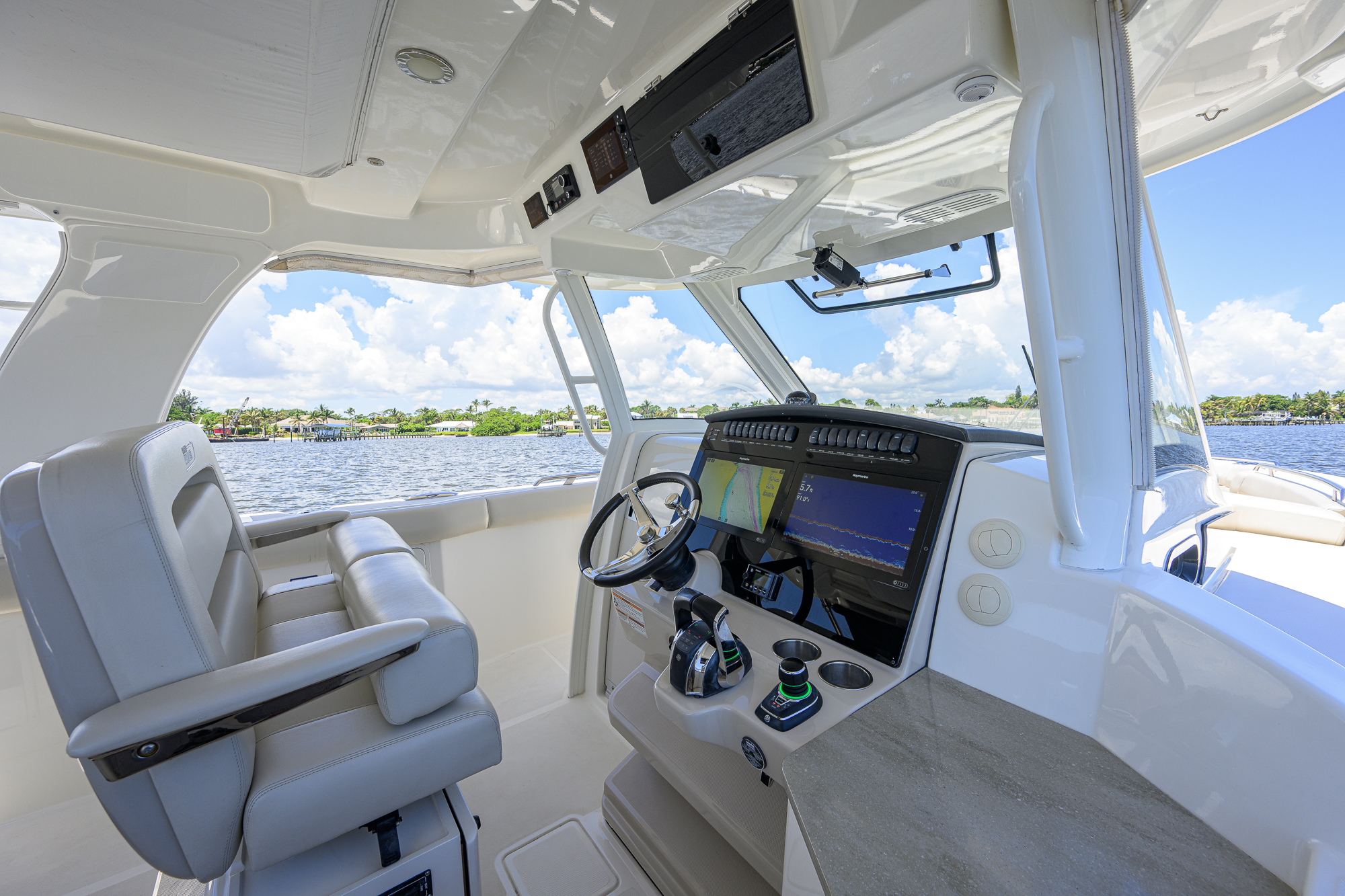 Derryn yacht photo 60