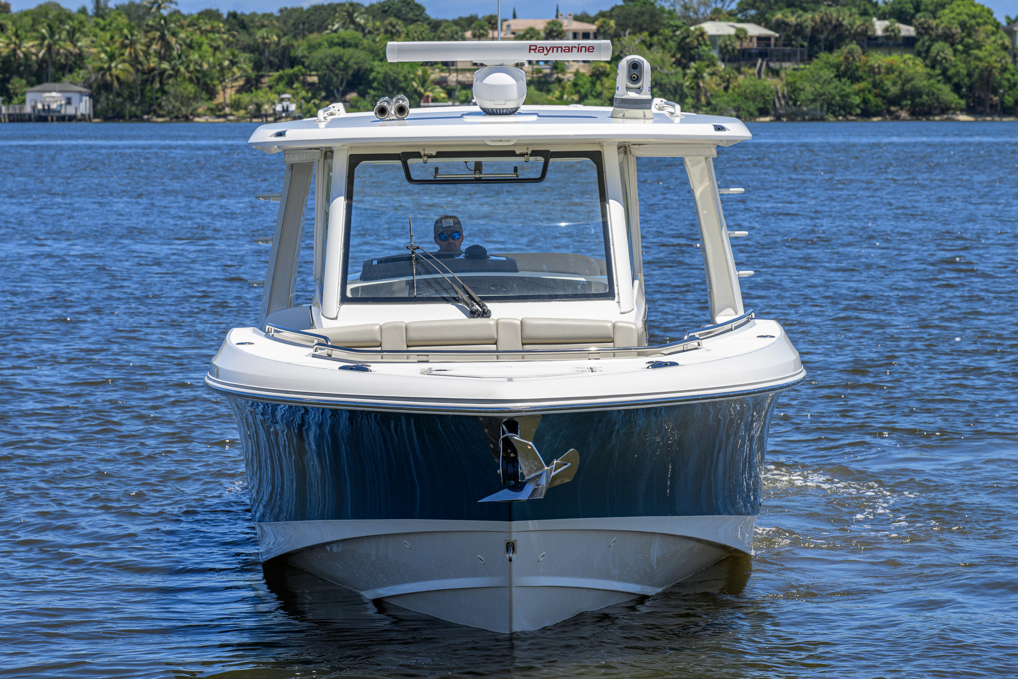 Derryn yacht photo 5
