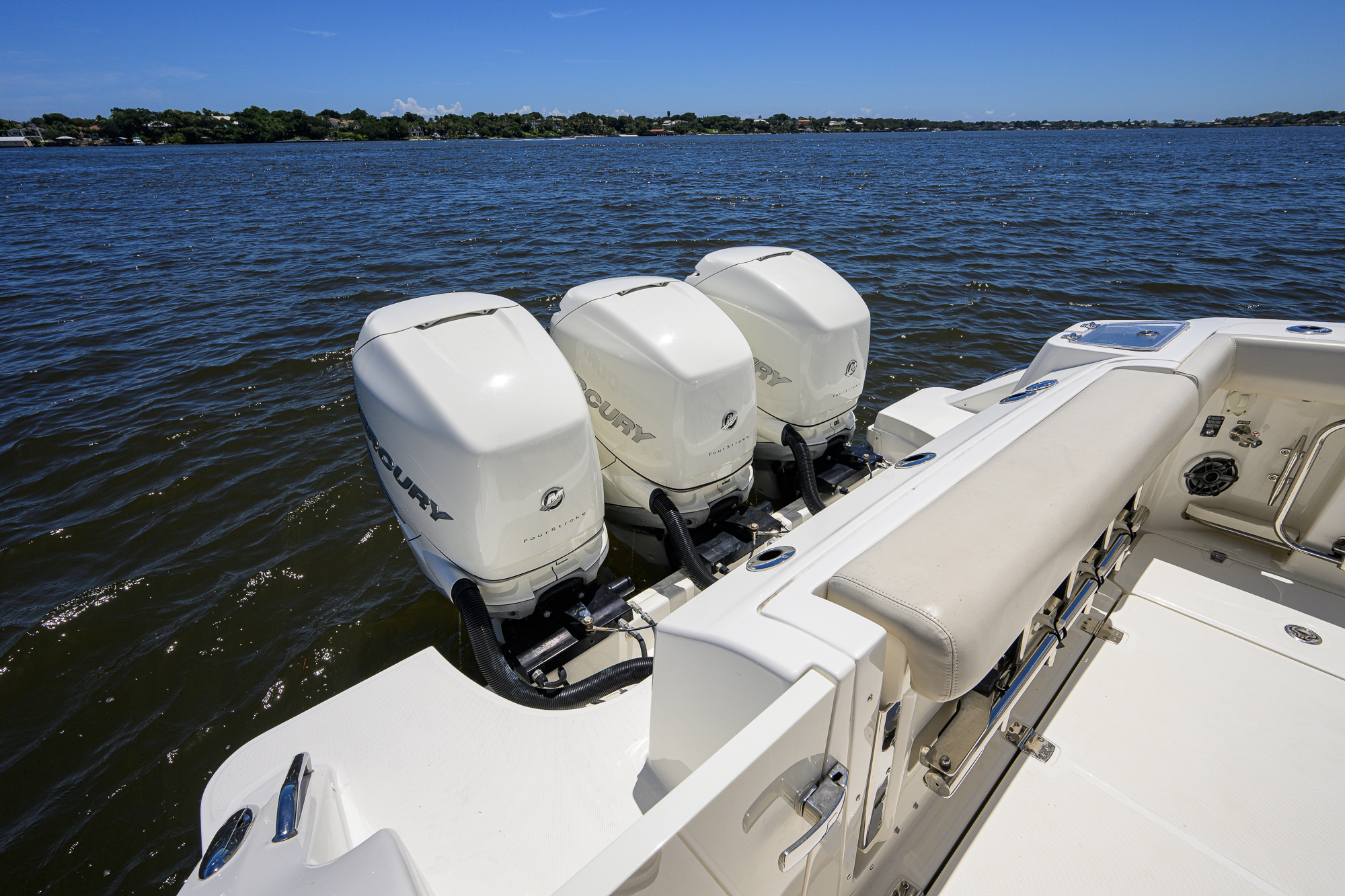 Derryn yacht photo 51
