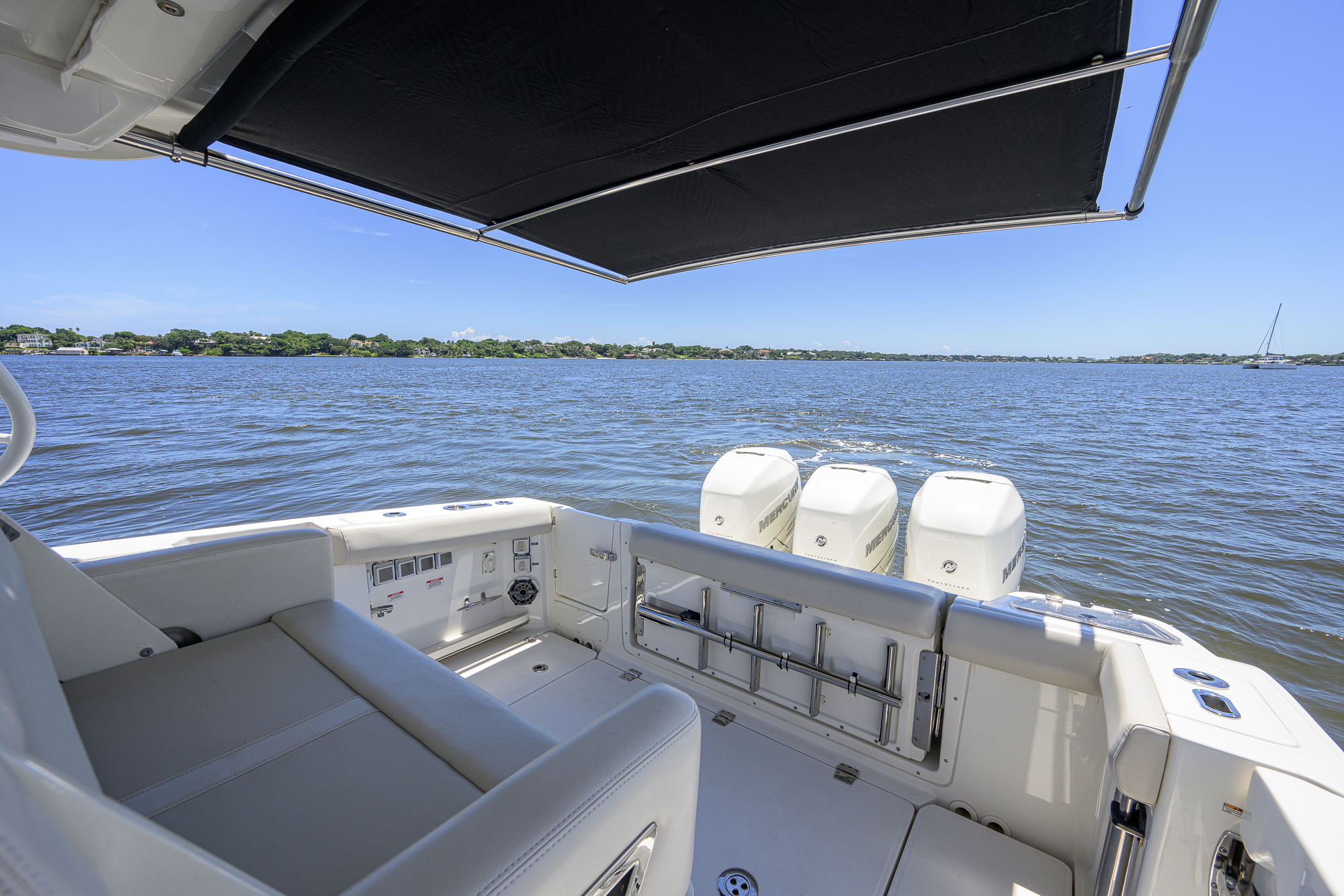 Derryn yacht photo 43