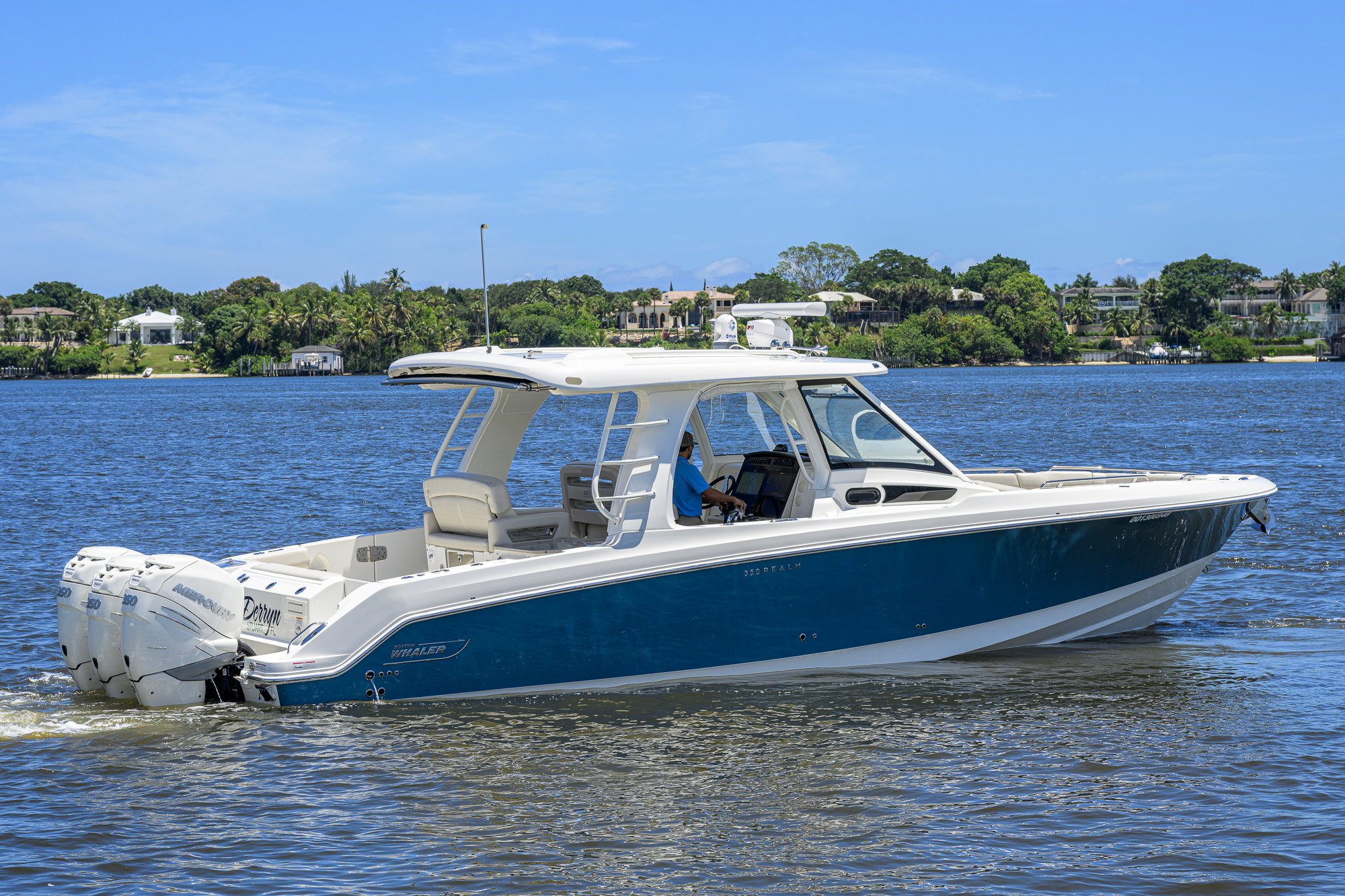 Derryn yacht photo 14