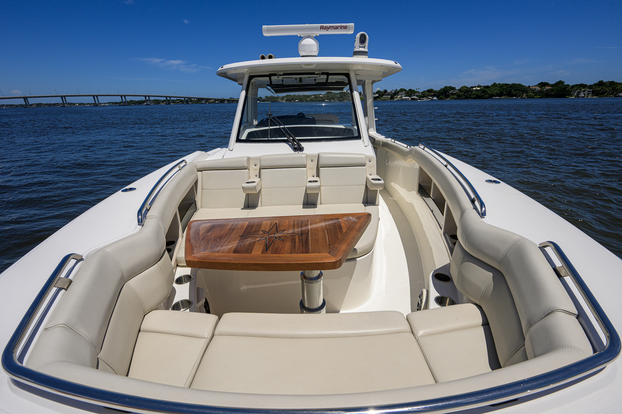 Derryn yacht photo 21