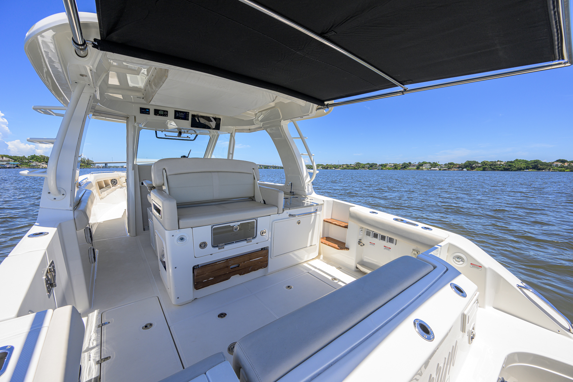 Derryn yacht photo 48