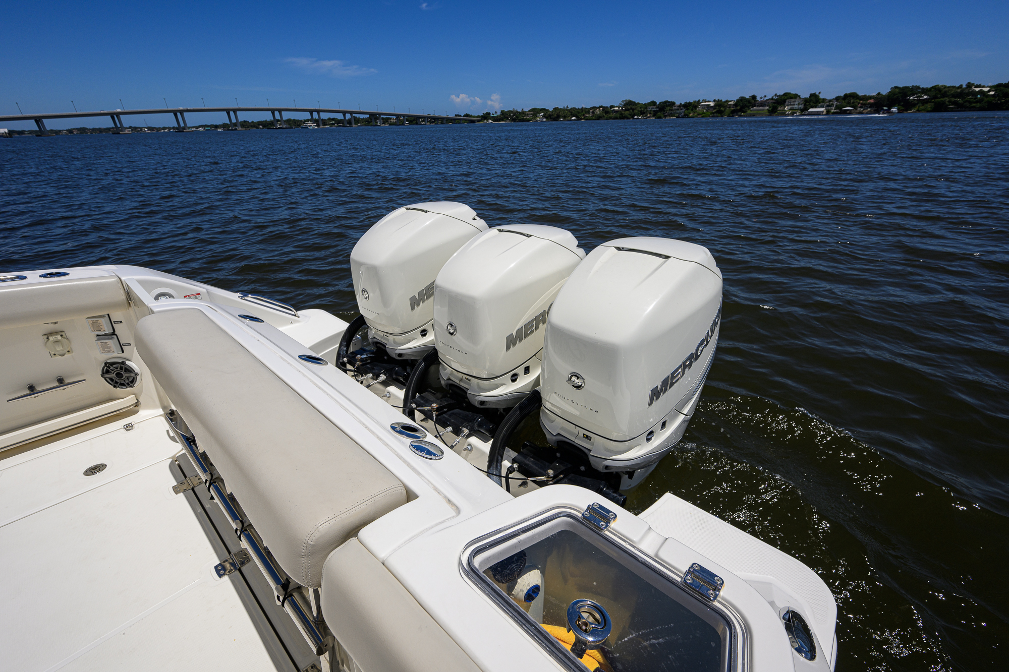 Derryn yacht photo 49