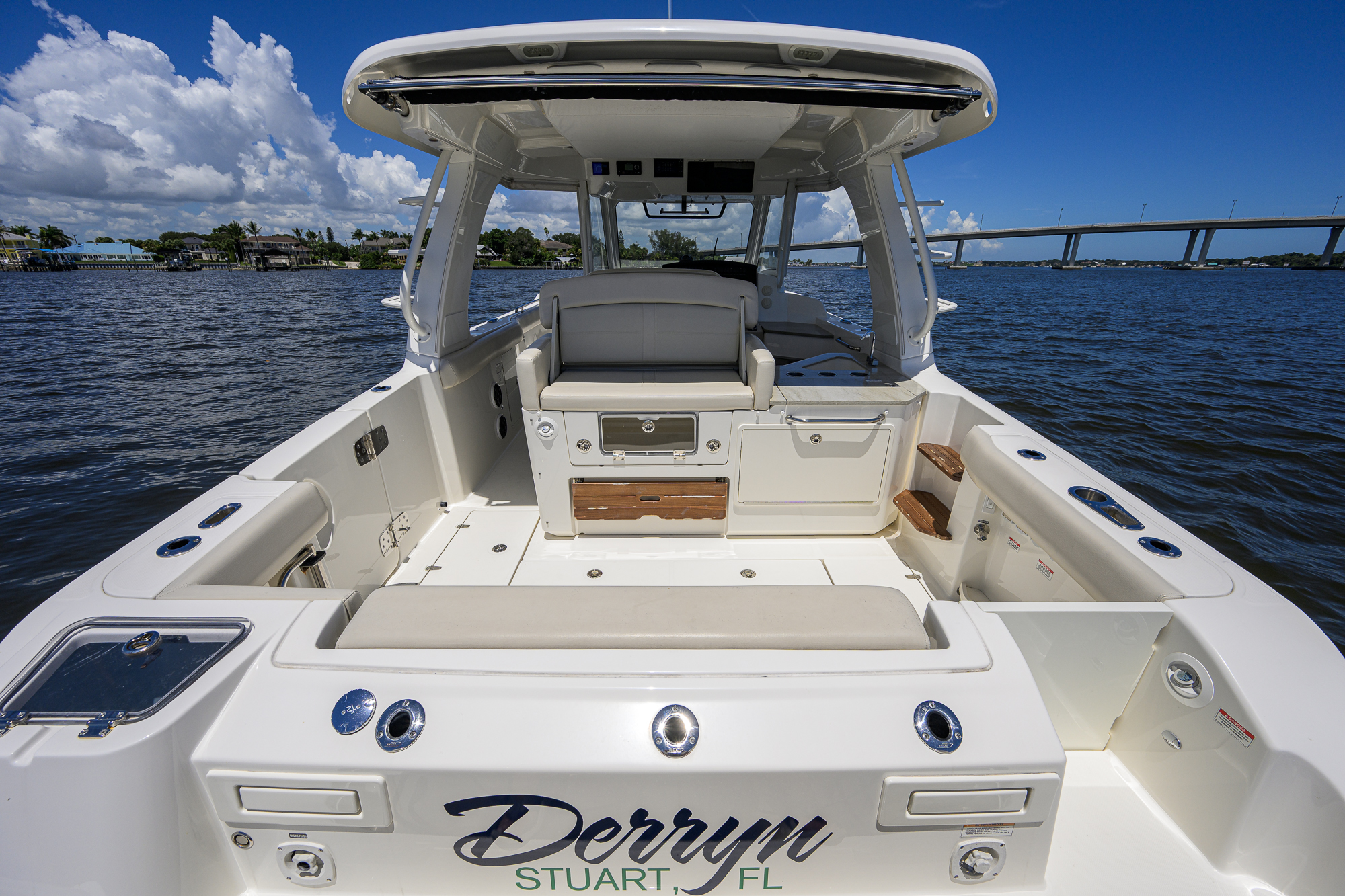Derryn yacht photo 29