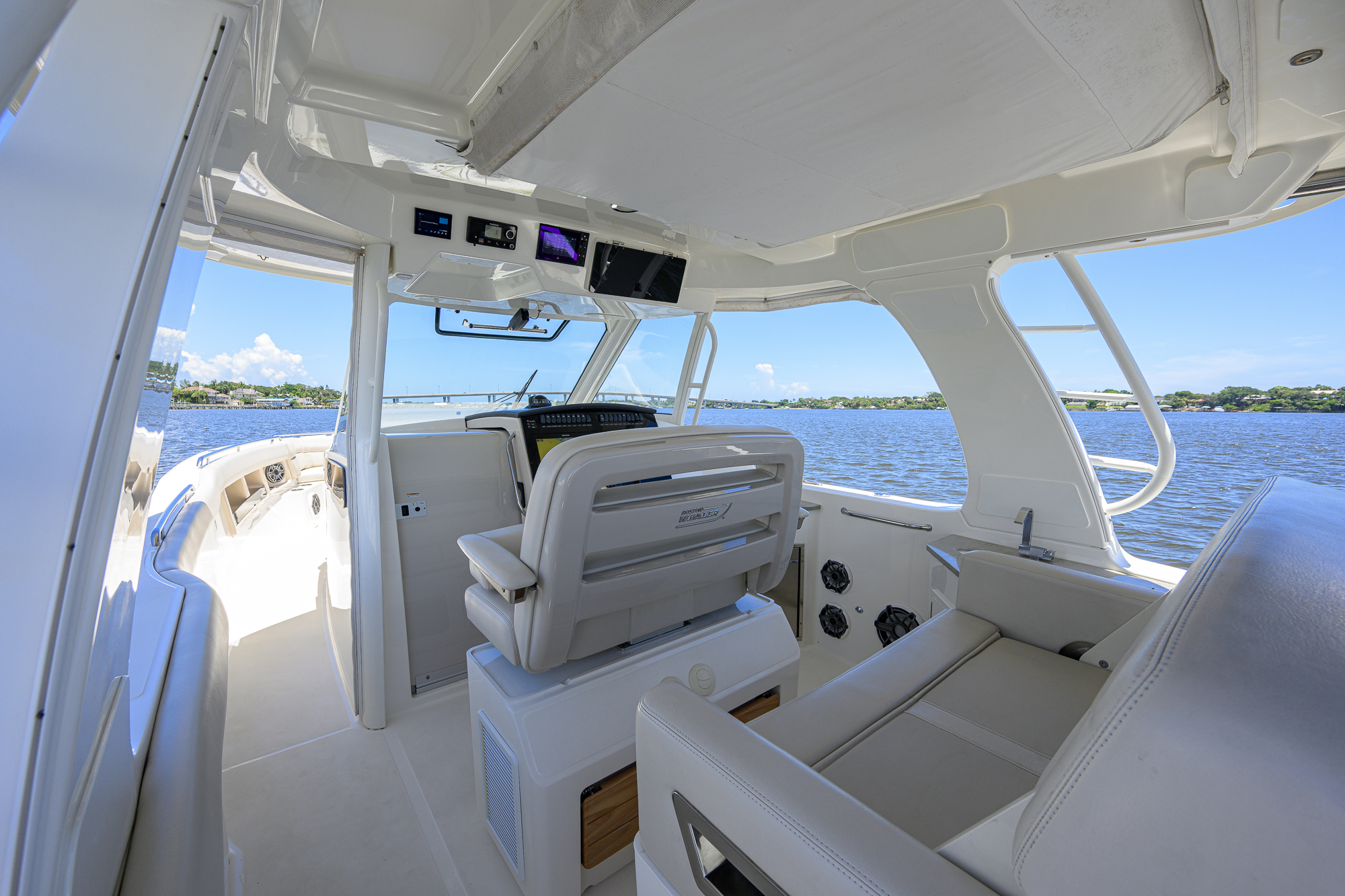 Derryn yacht photo 53