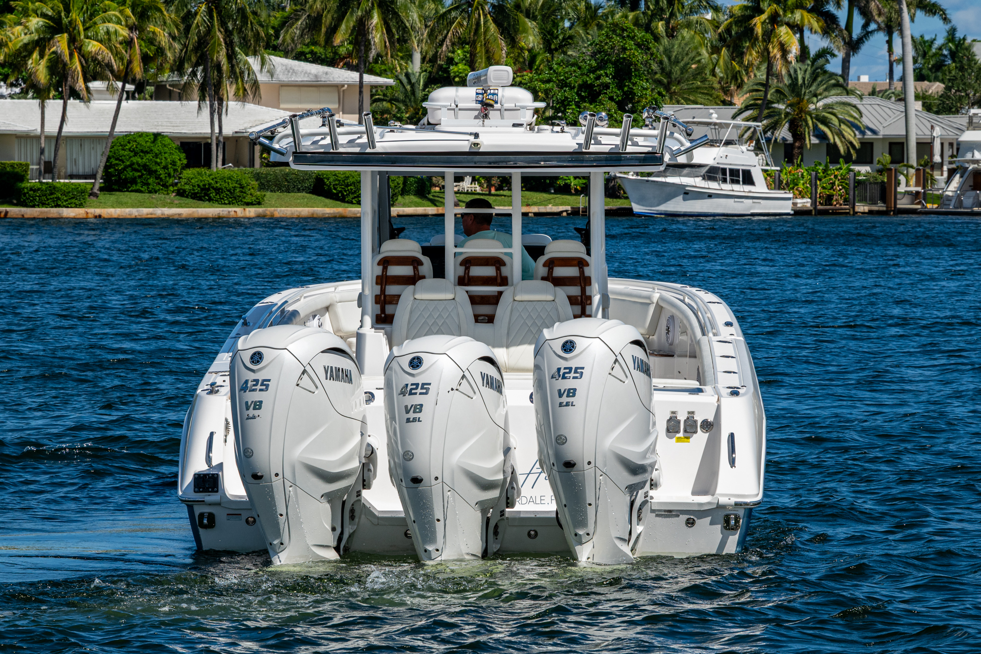 REELHot yacht photo 68