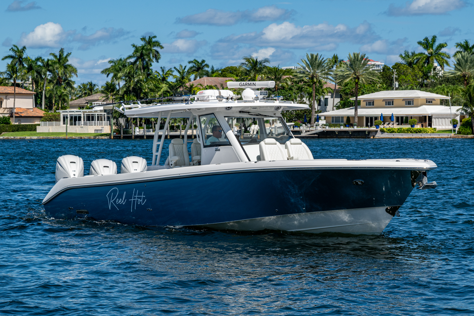 REELHot yacht photo 64