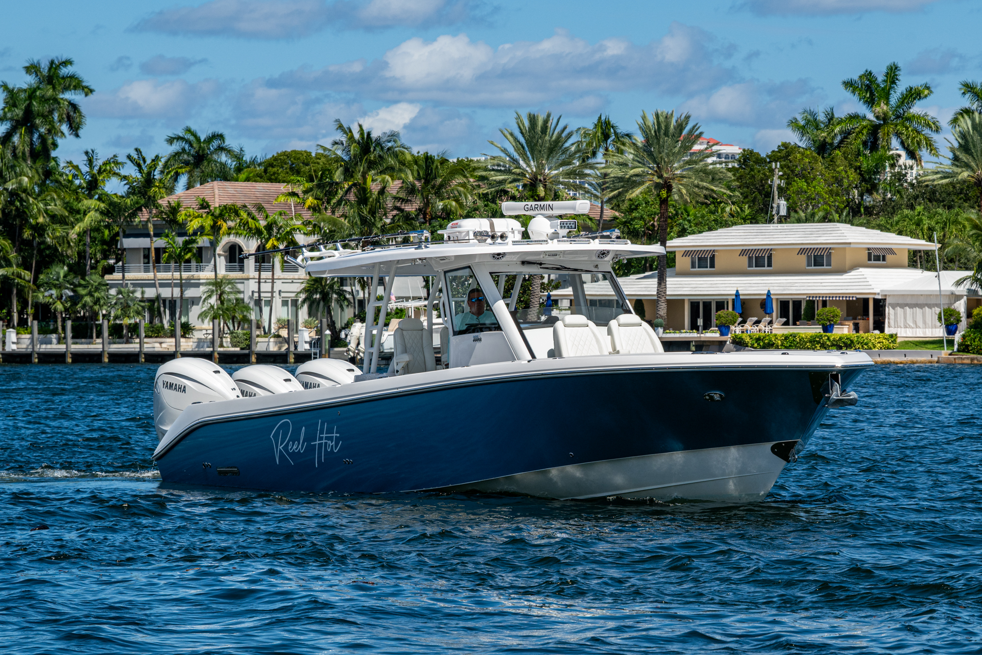 REELHot yacht photo 61