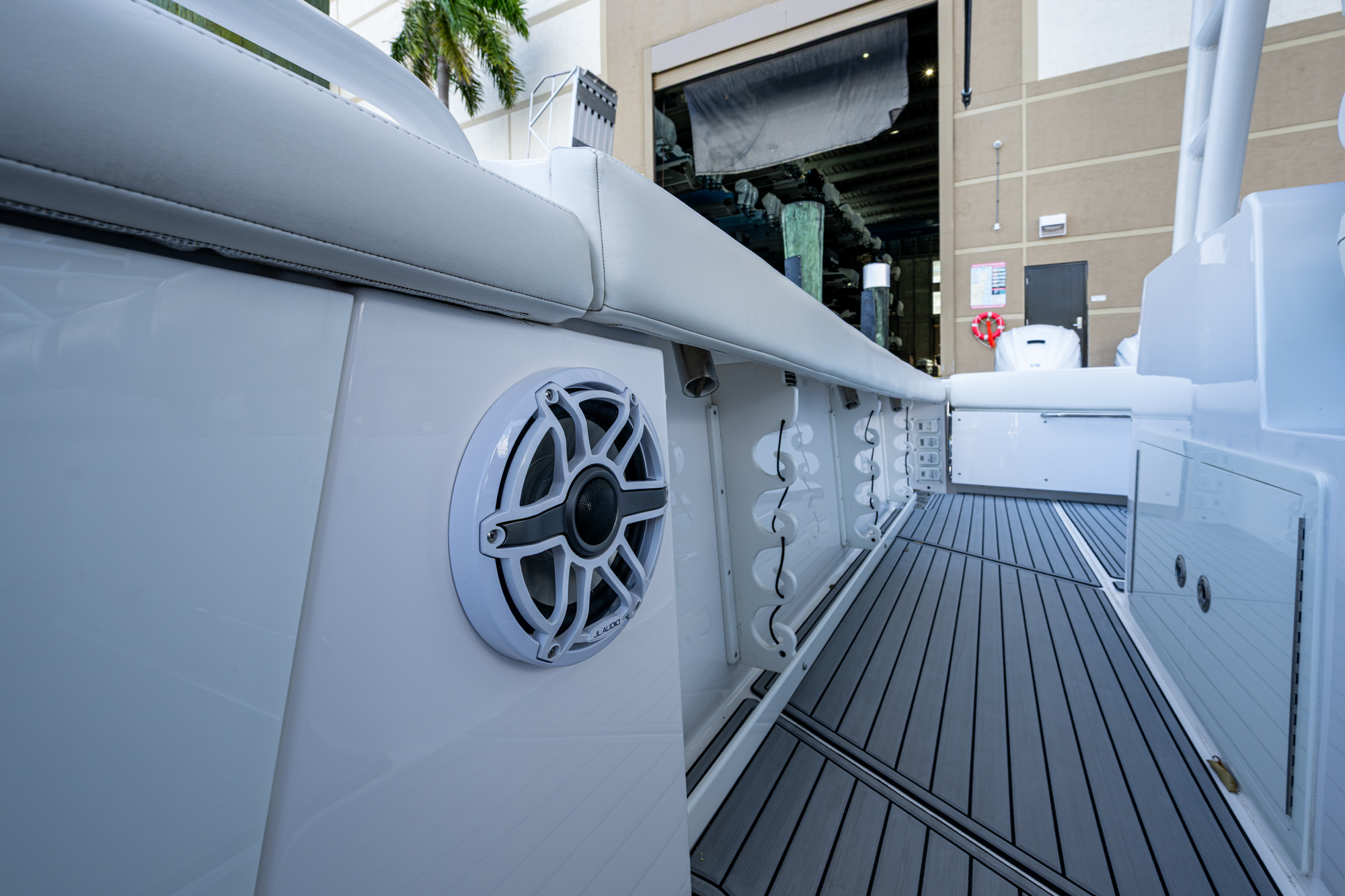 REELHot yacht photo 16