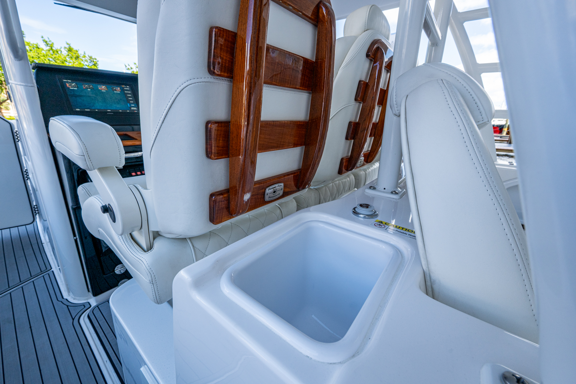 REELHot yacht photo 39