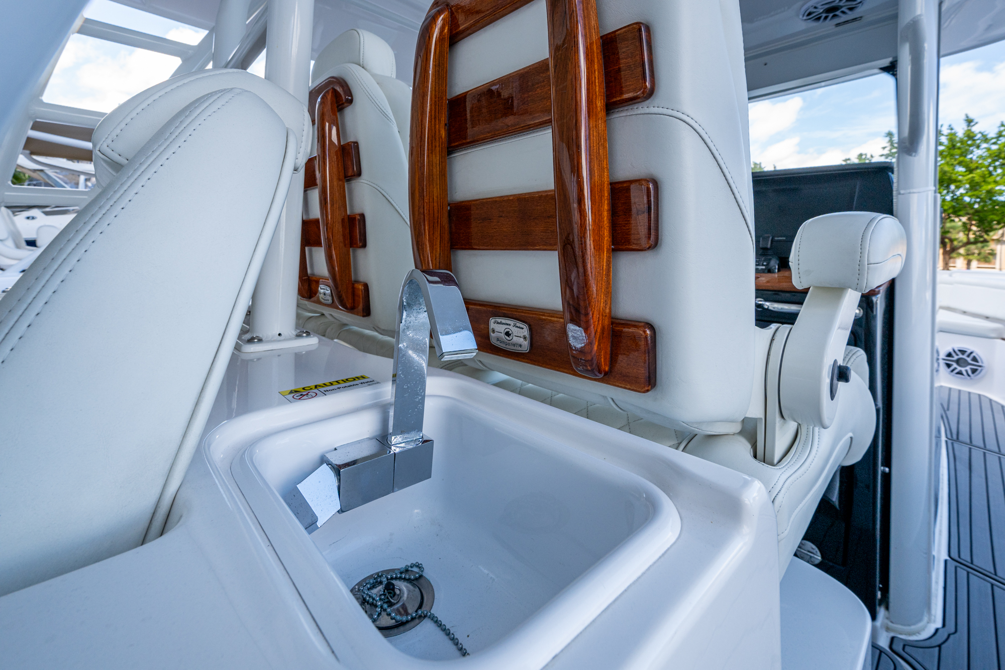 REELHot yacht photo 32