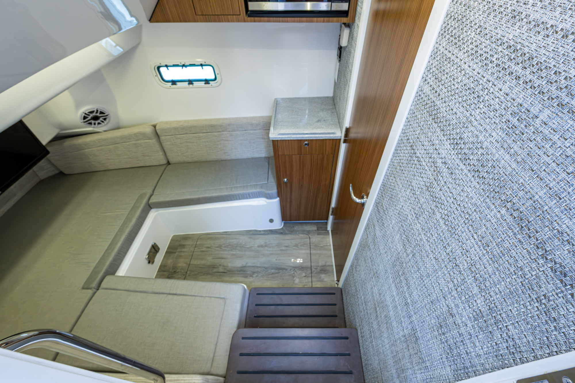 REELHot yacht photo 51