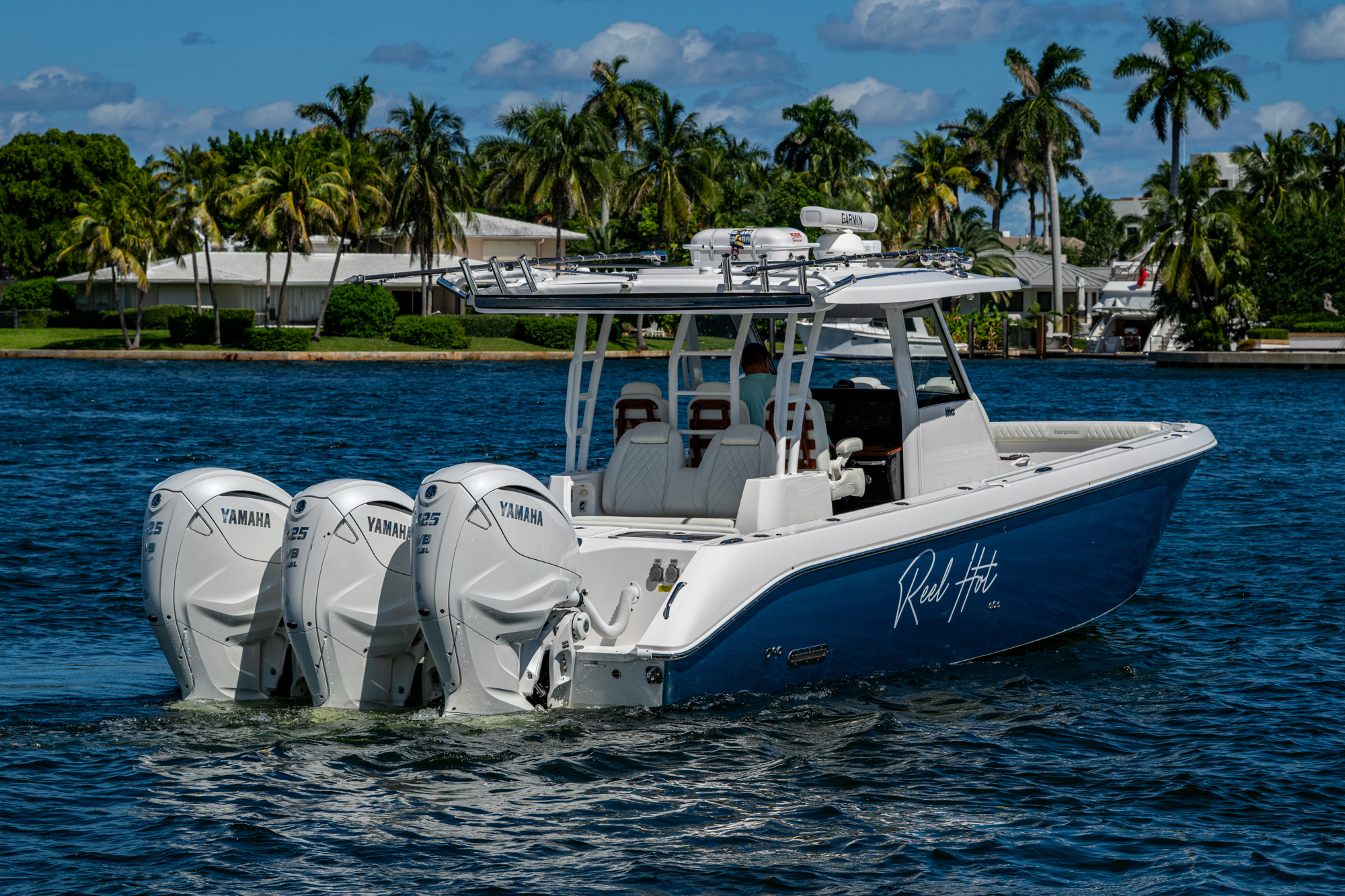 REELHot yacht photo 67