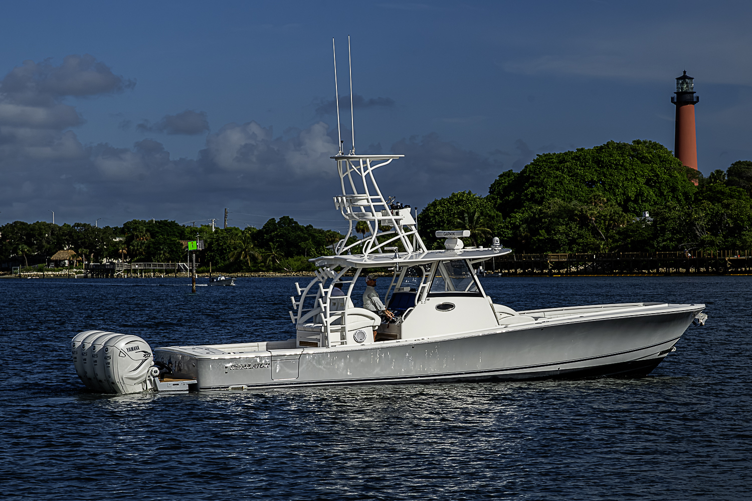 Regulator yacht photo 1