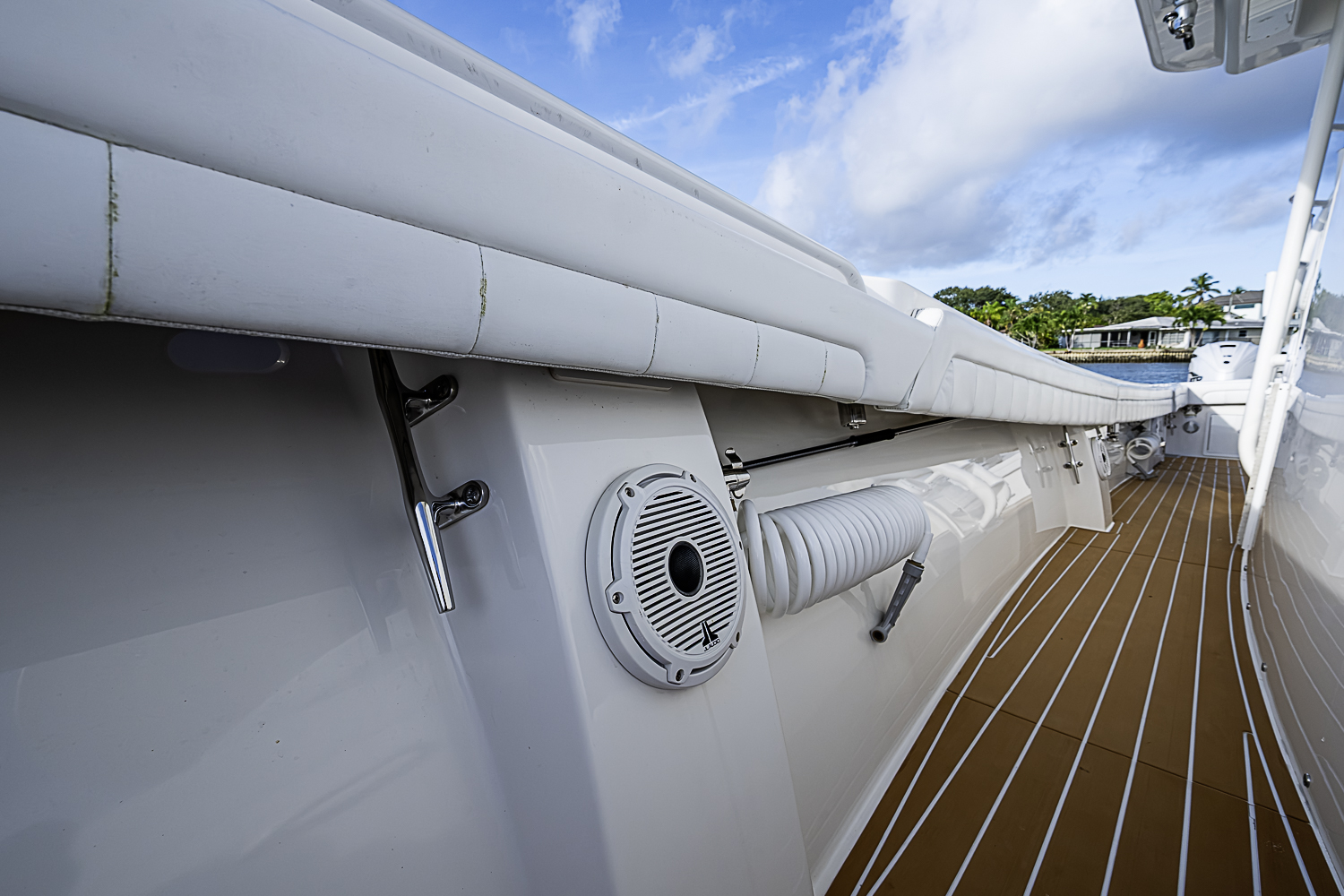 Regulator yacht photo 32