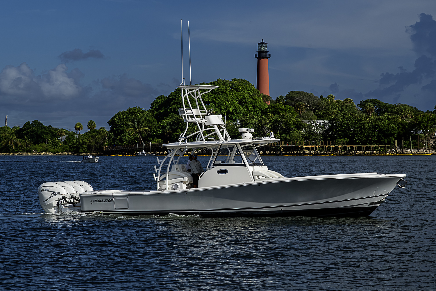 Regulator yacht photo 6