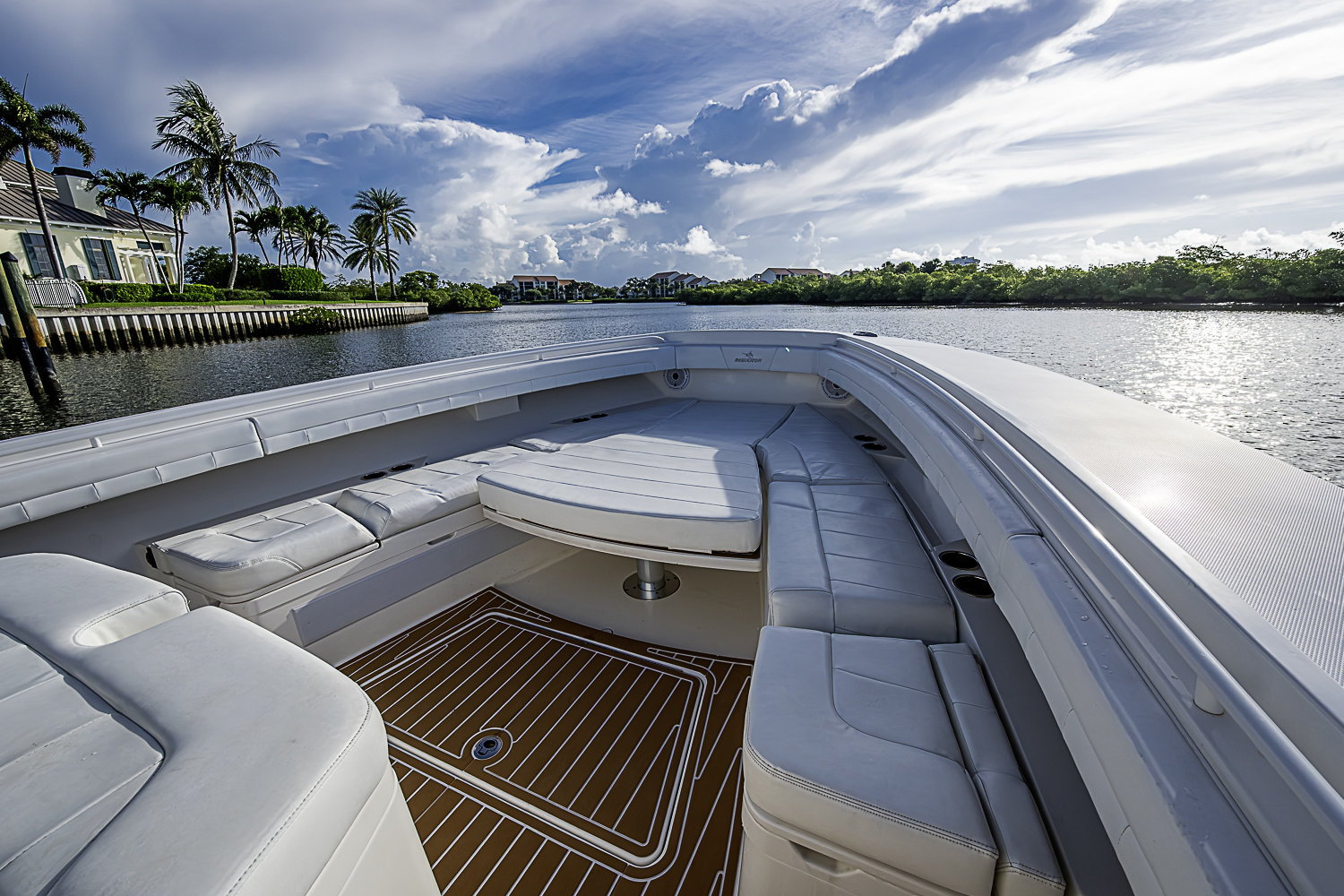 Regulator yacht photo 33