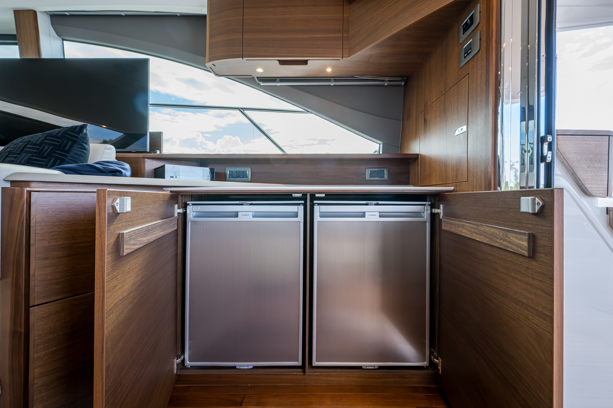 The Flex yacht photo 78