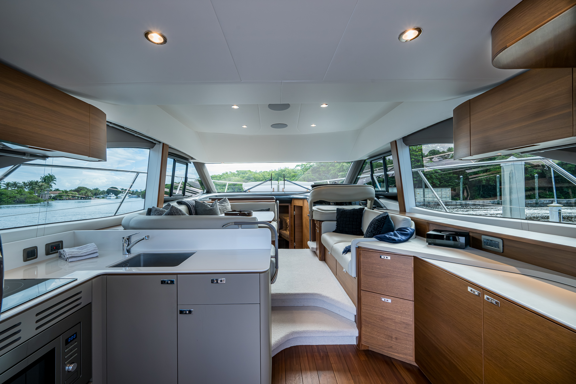The Flex yacht photo 64
