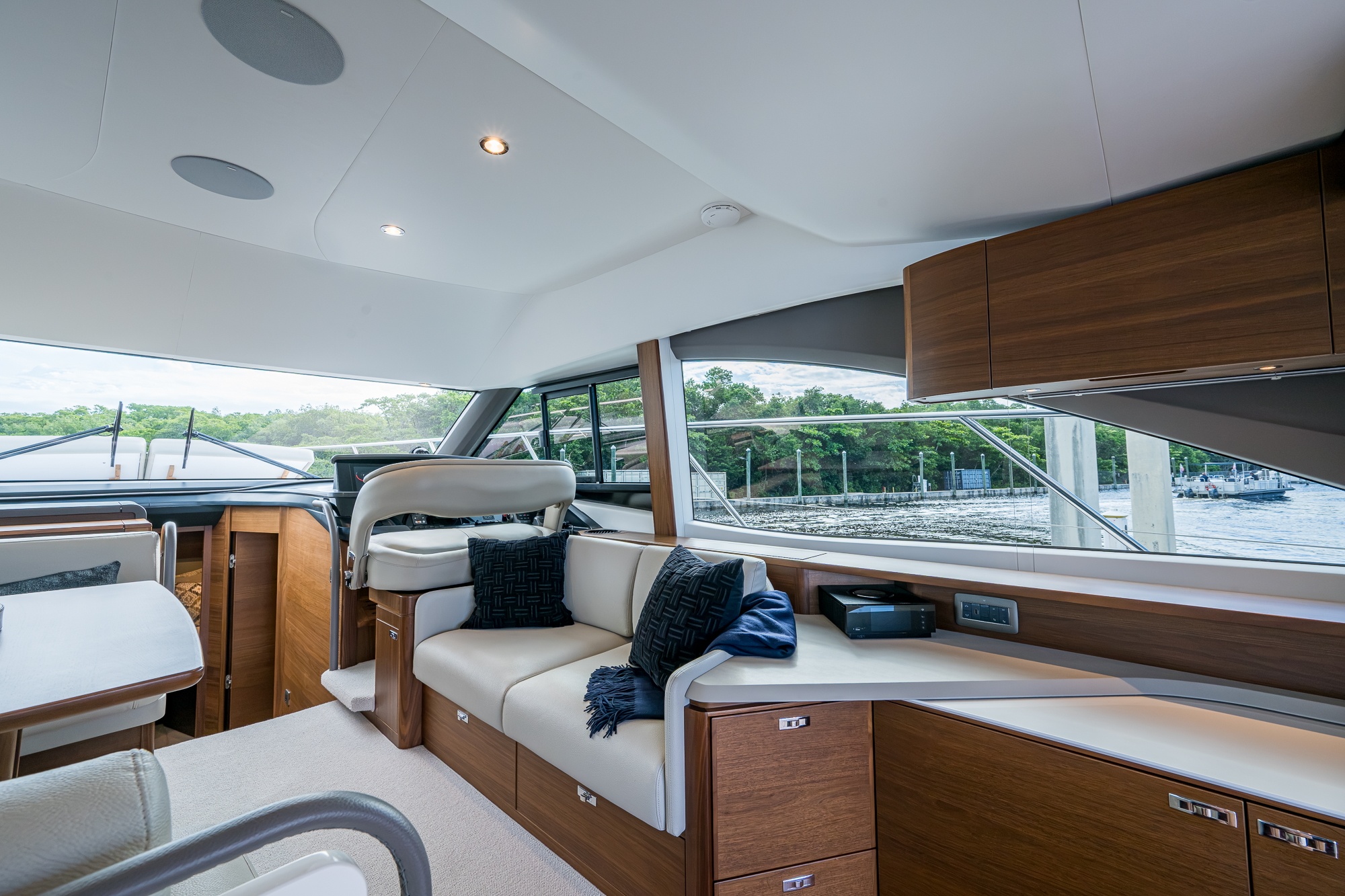 The Flex yacht photo 66