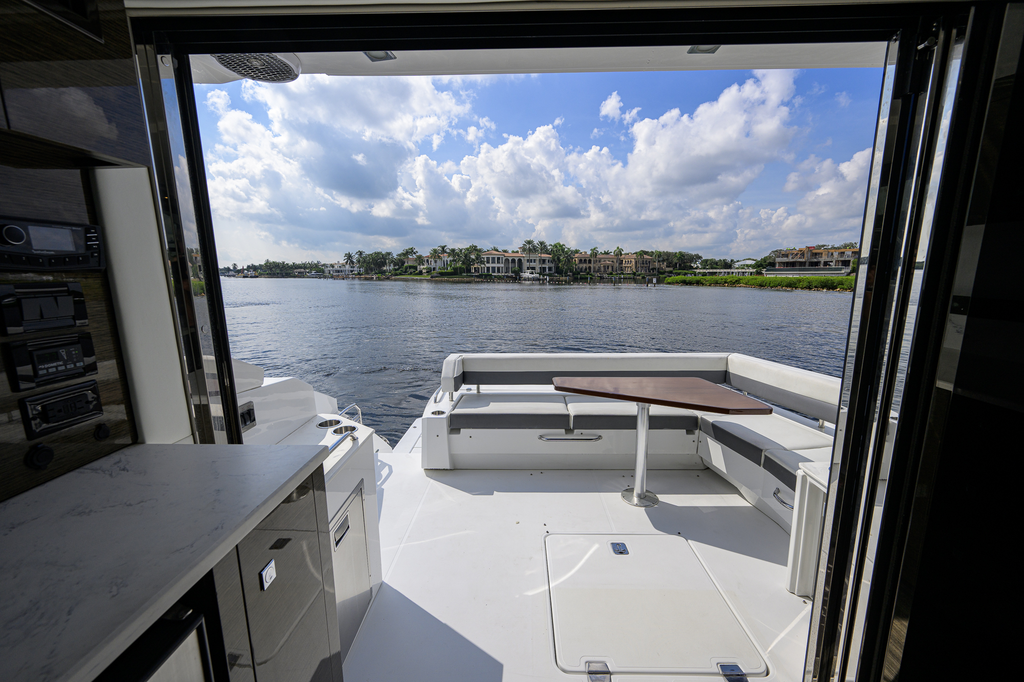 4th Quarter yacht photo 31