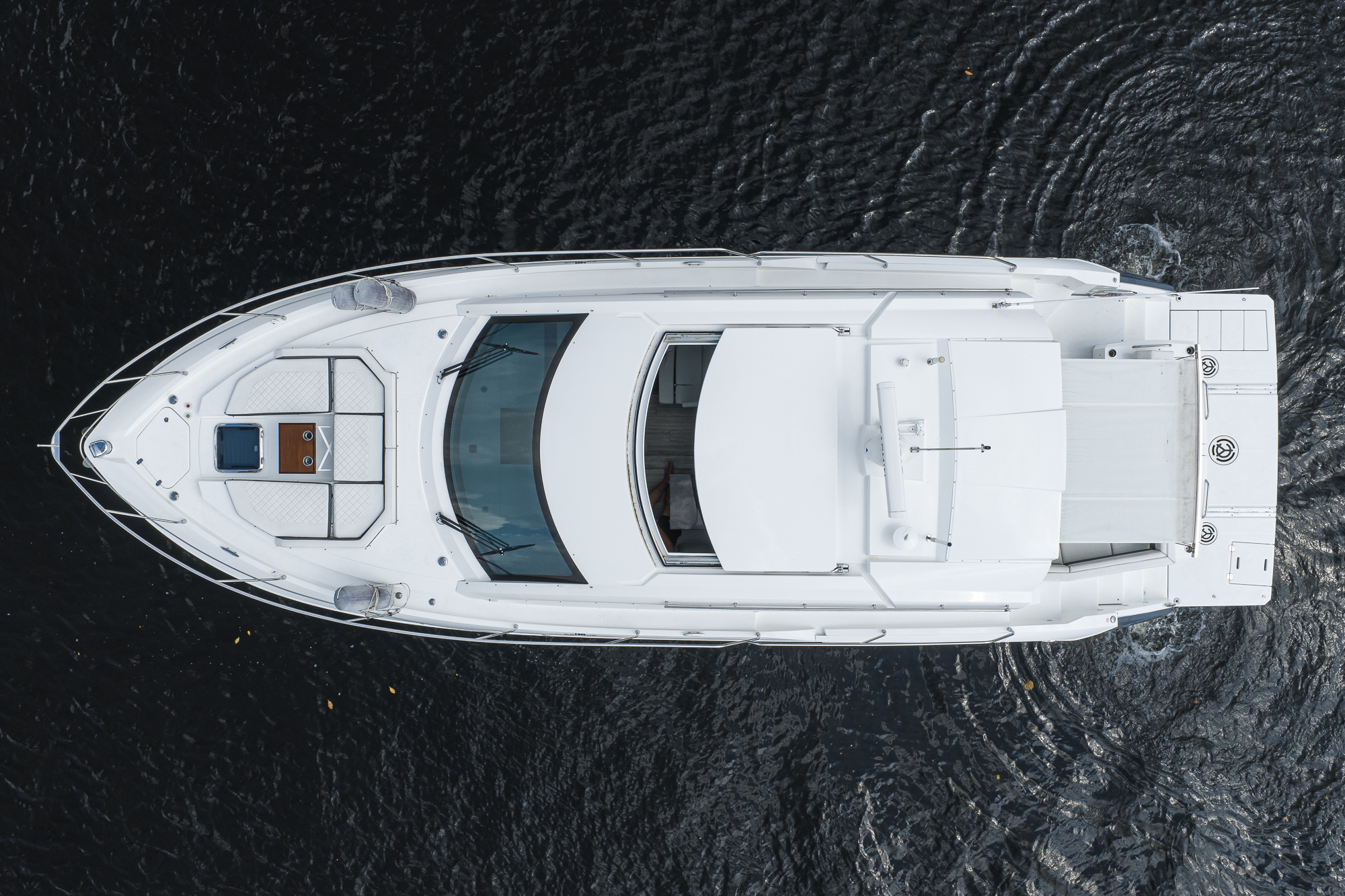4th Quarter yacht photo 16