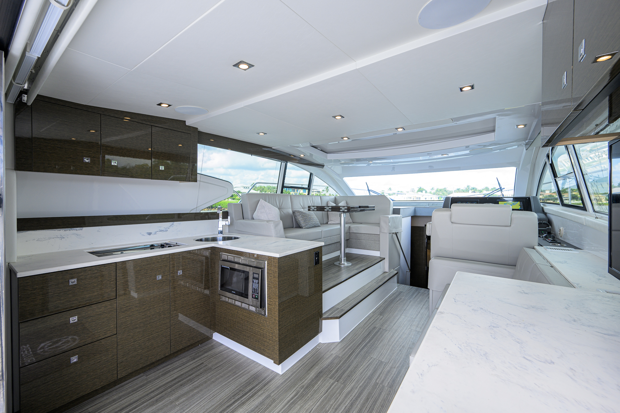 4th Quarter yacht photo 69