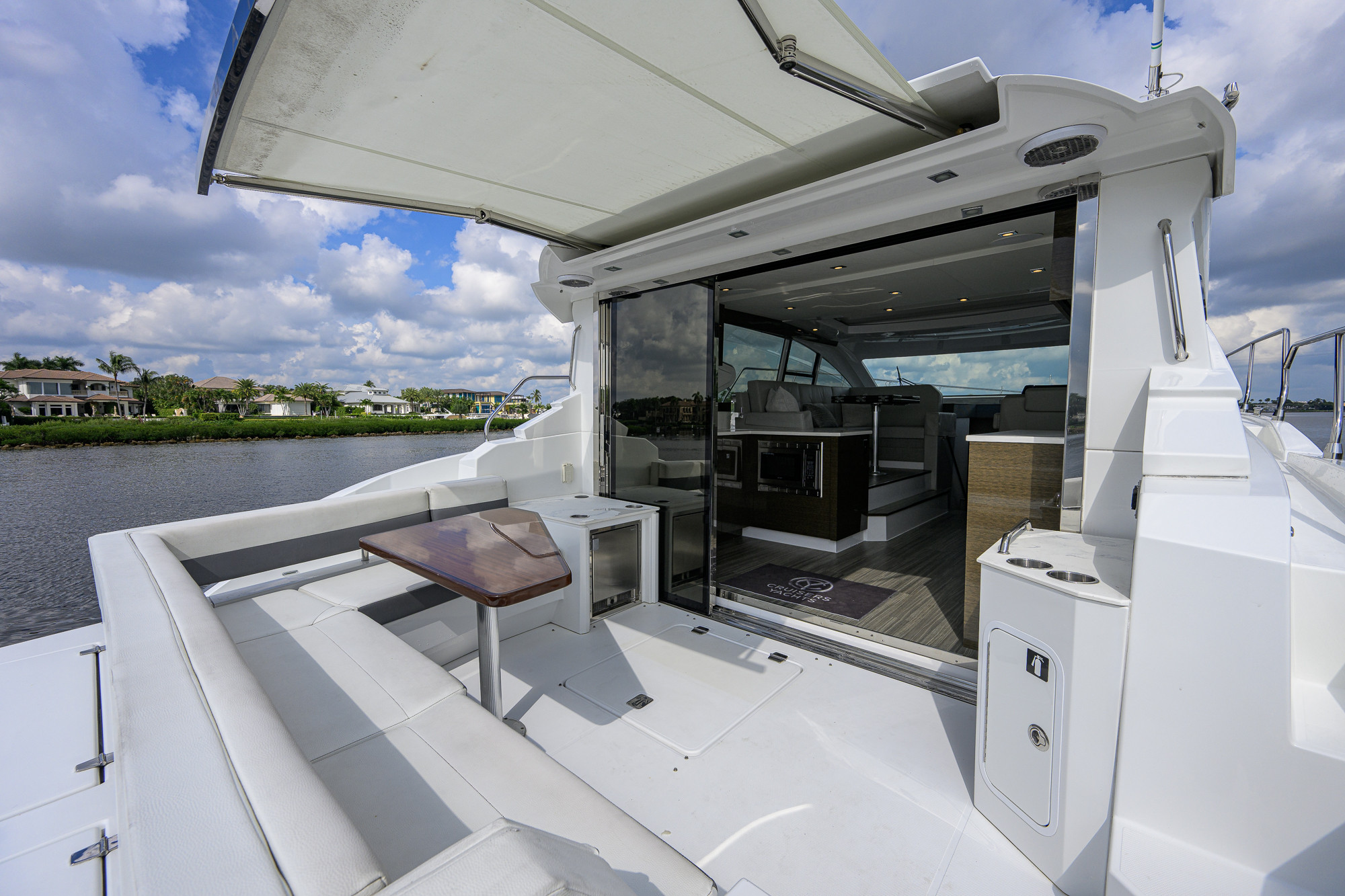 4th Quarter yacht photo 43