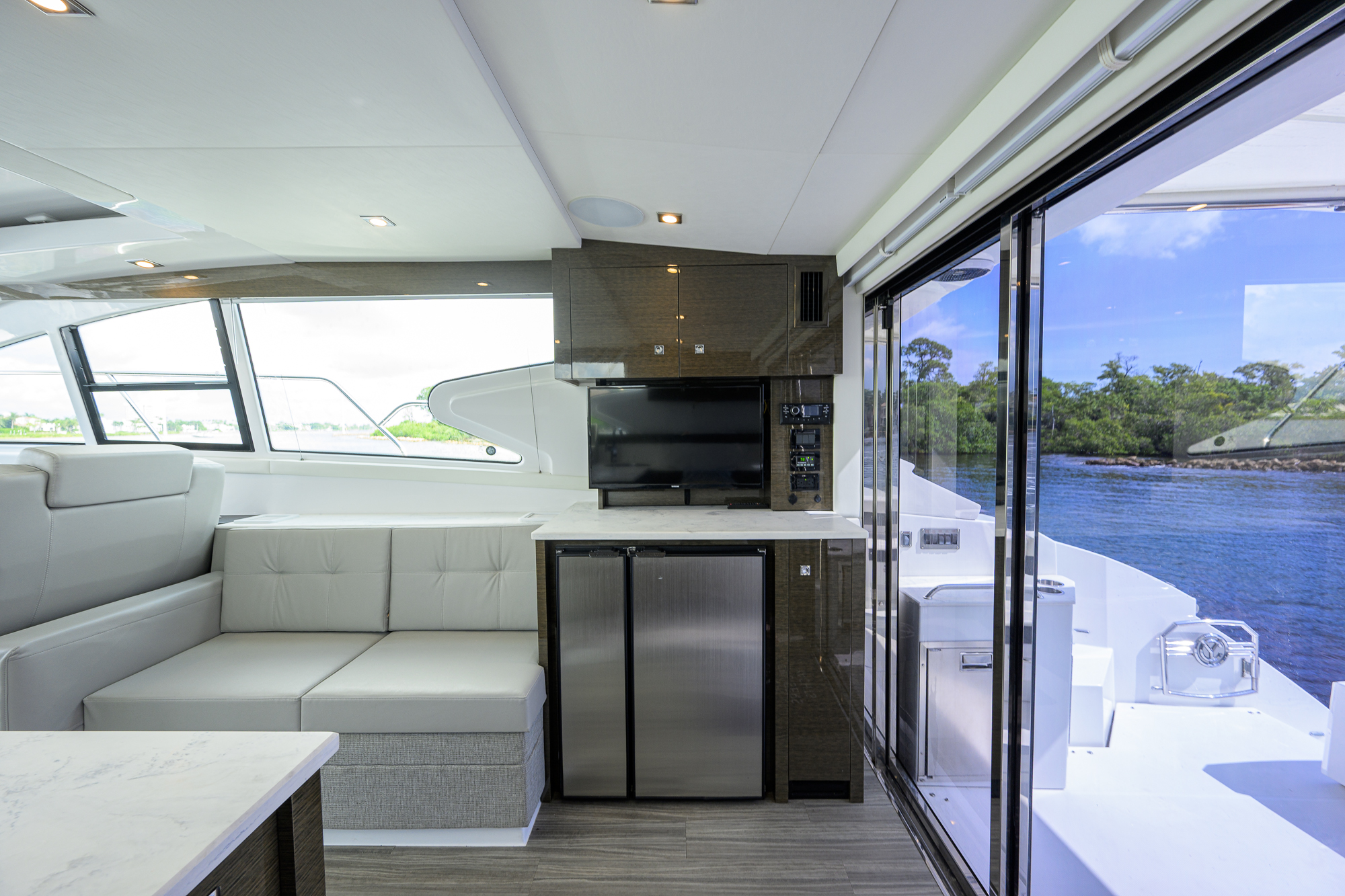 4th Quarter yacht photo 70