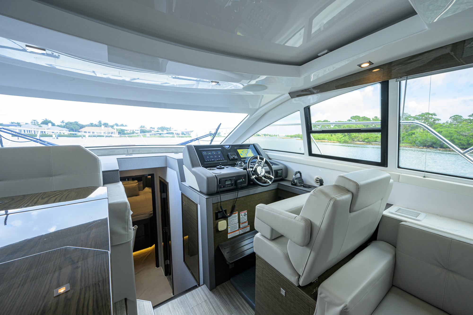 4th Quarter yacht photo 75