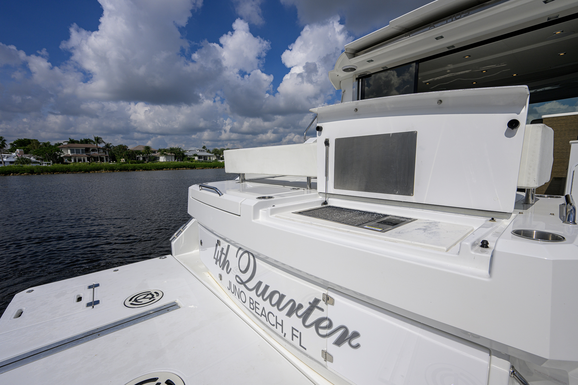 4th Quarter yacht photo 29
