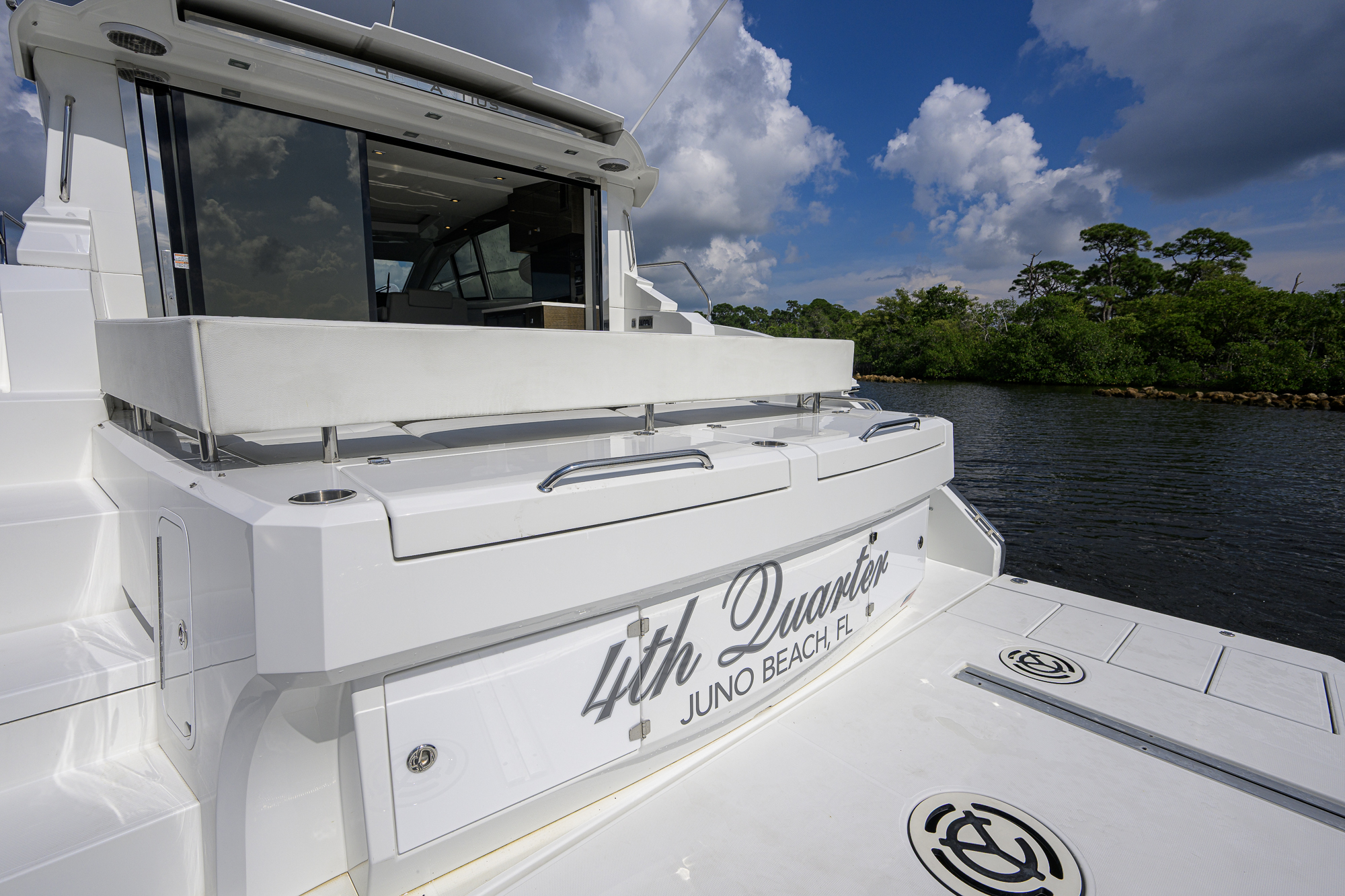 4th Quarter yacht photo 28