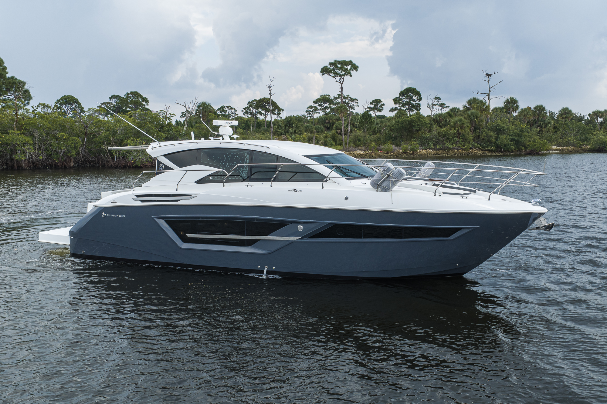 4th Quarter yacht photo 2