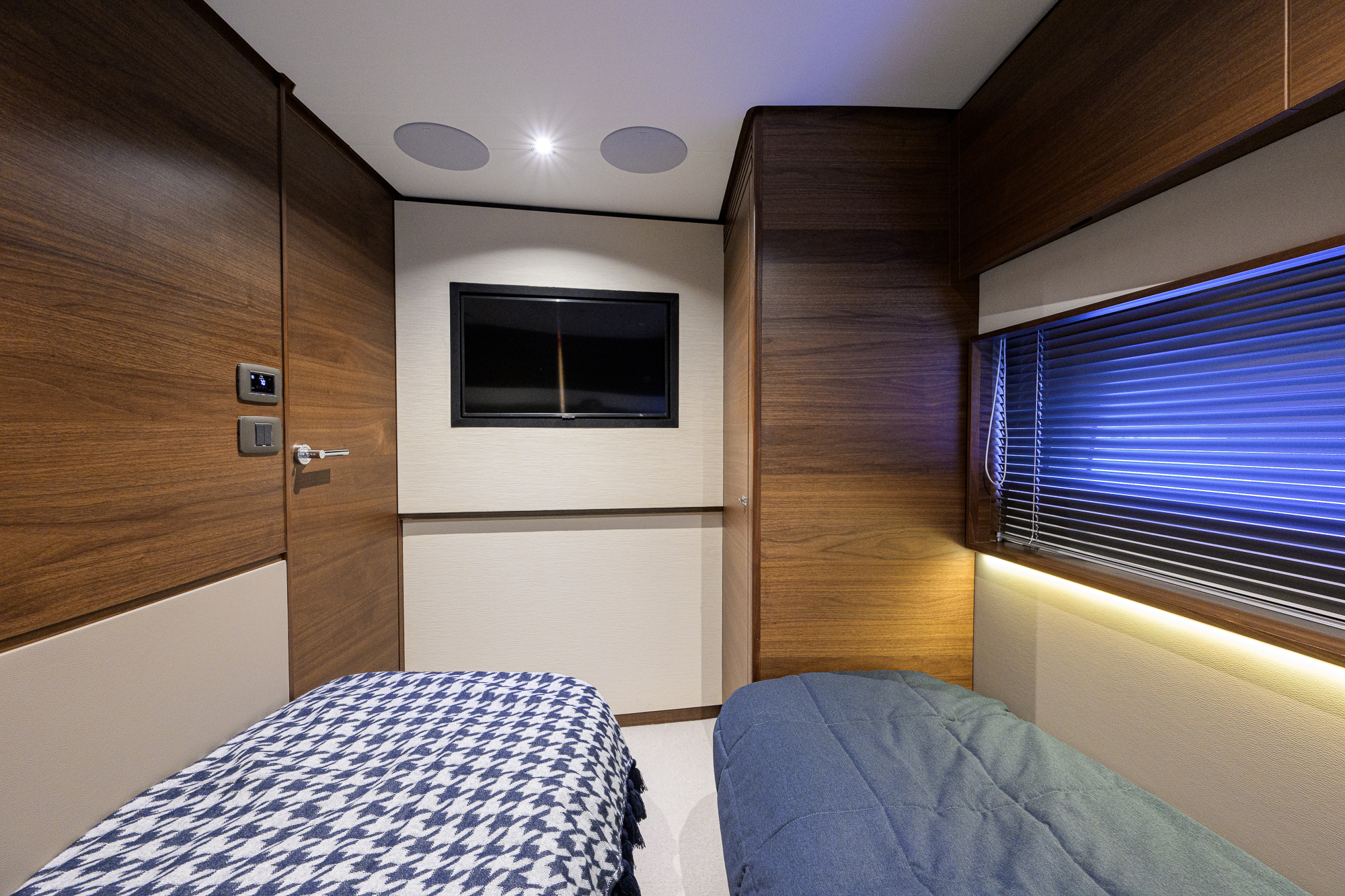 Kaleen yacht photo 114