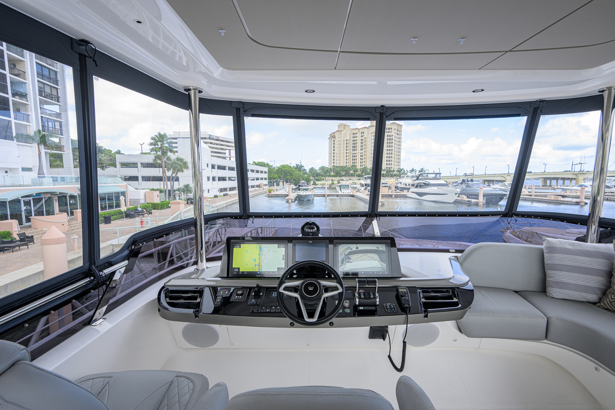 Kaleen yacht photo 30