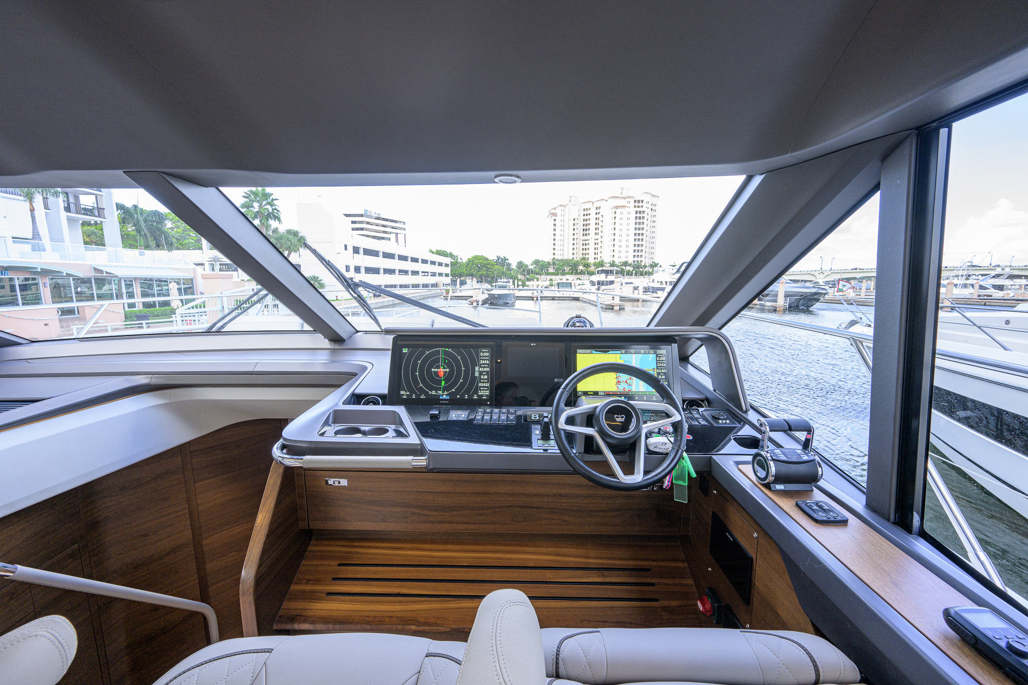 Kaleen yacht photo 99
