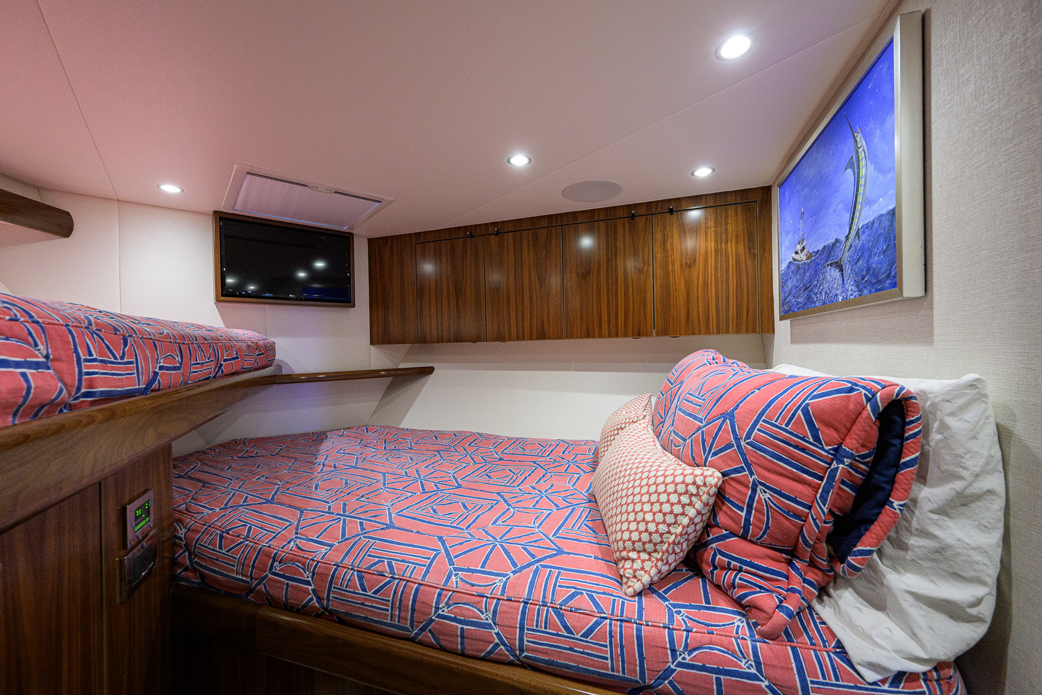Following Seas yacht photo 80