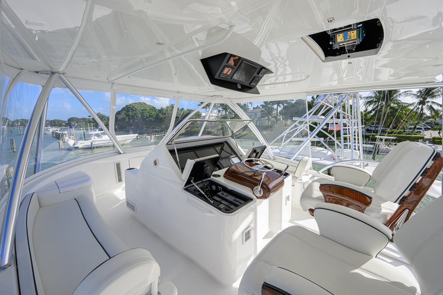 Following Seas yacht photo 24
