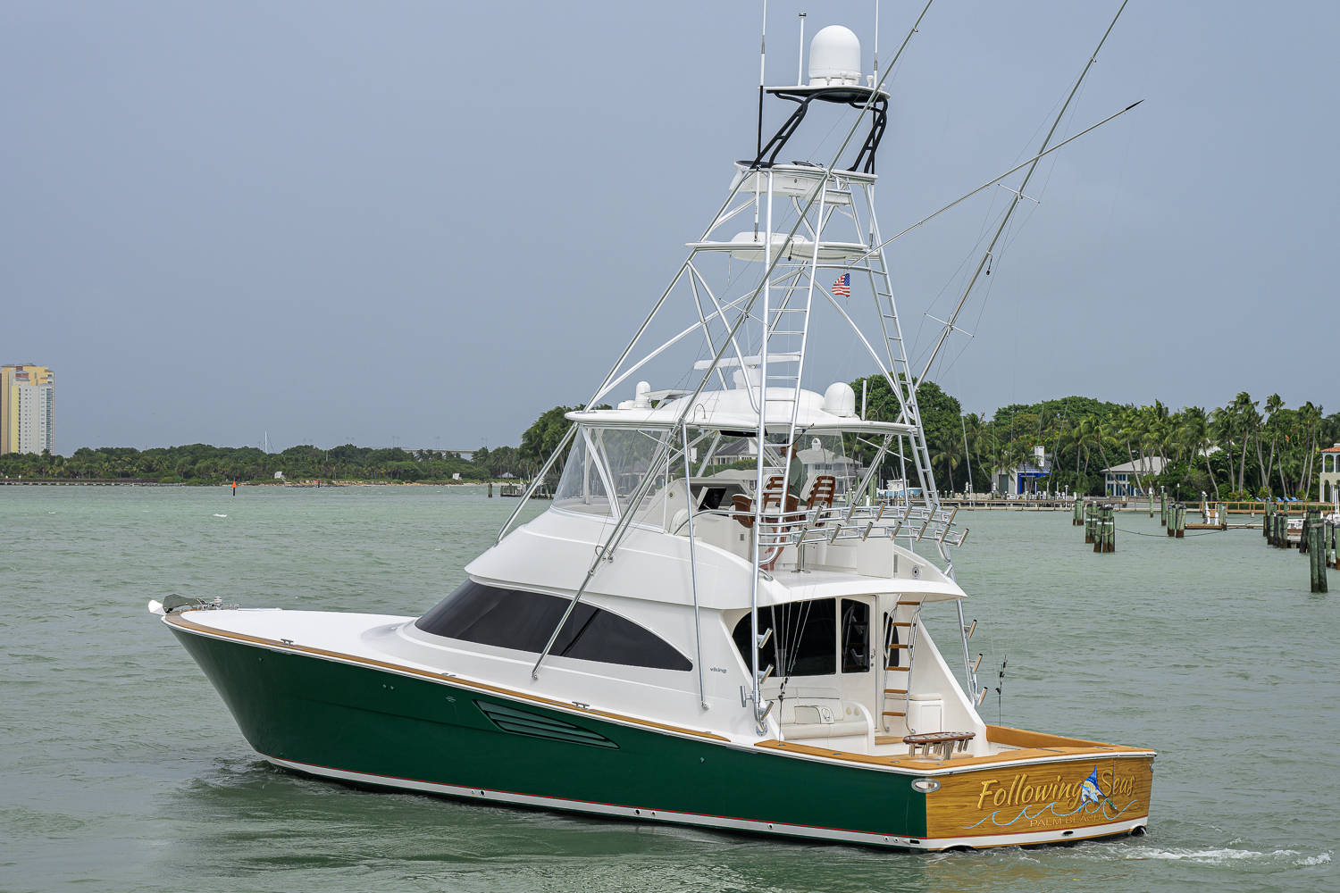 Following Seas yacht photo 11
