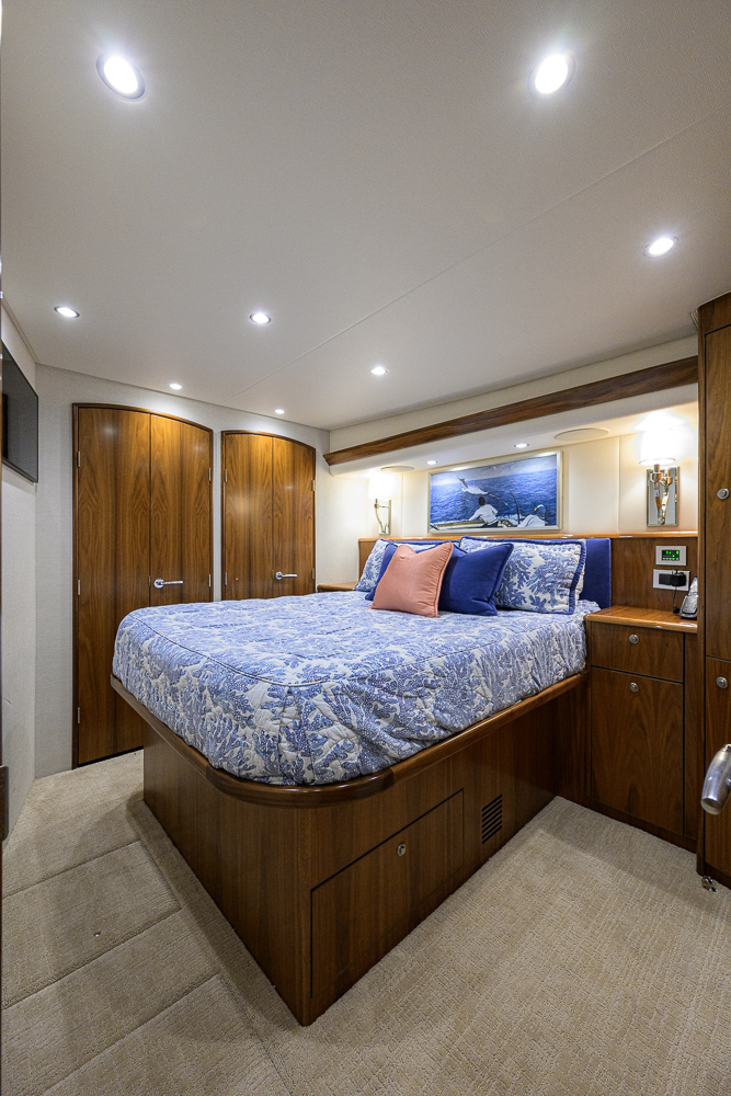 Following Seas yacht photo 92