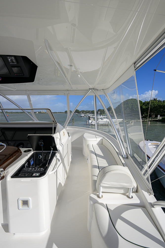 Following Seas yacht photo 30