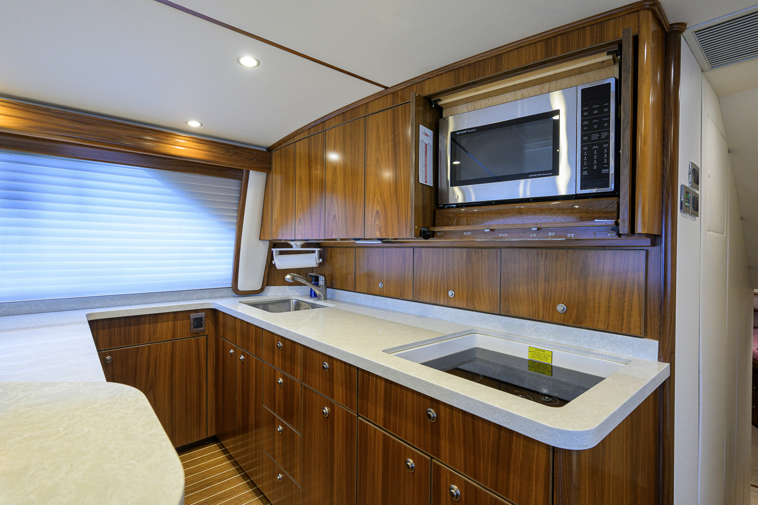 Following Seas yacht photo 73